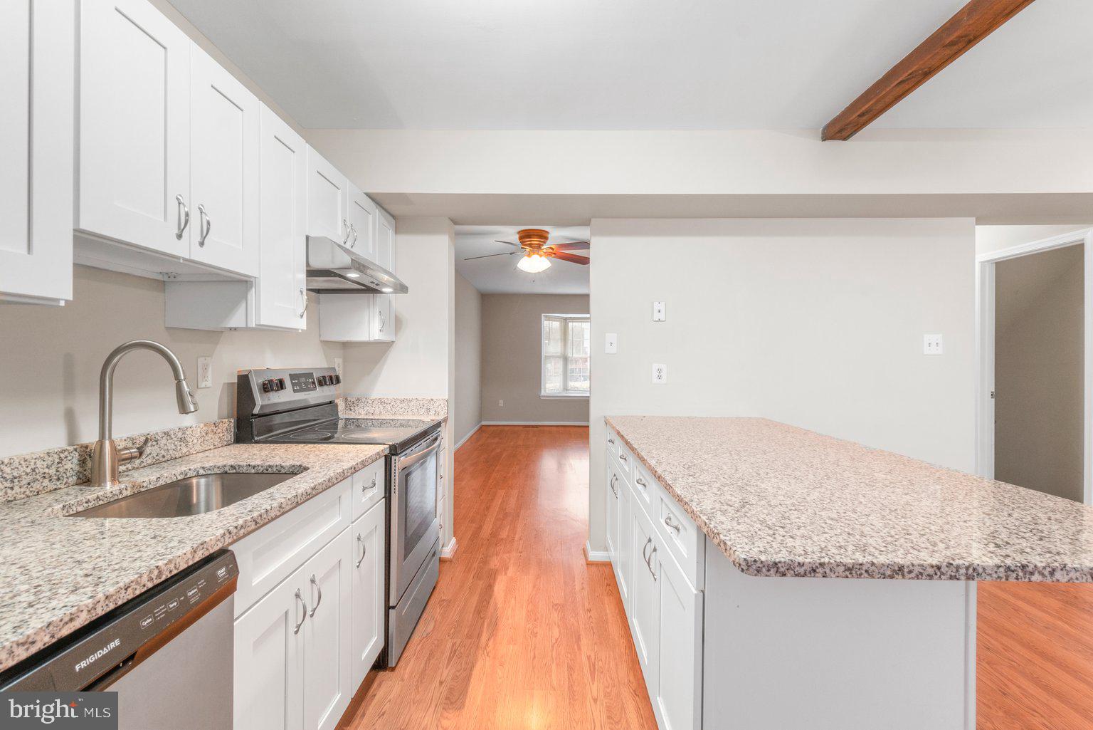 PINEDALE WOODS - Residential