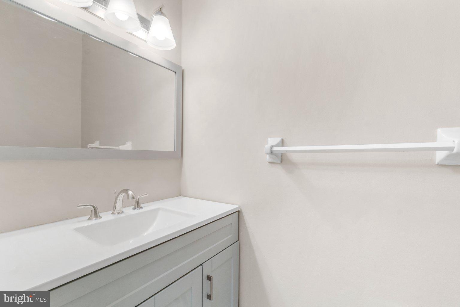 PINEDALE WOODS - Residential