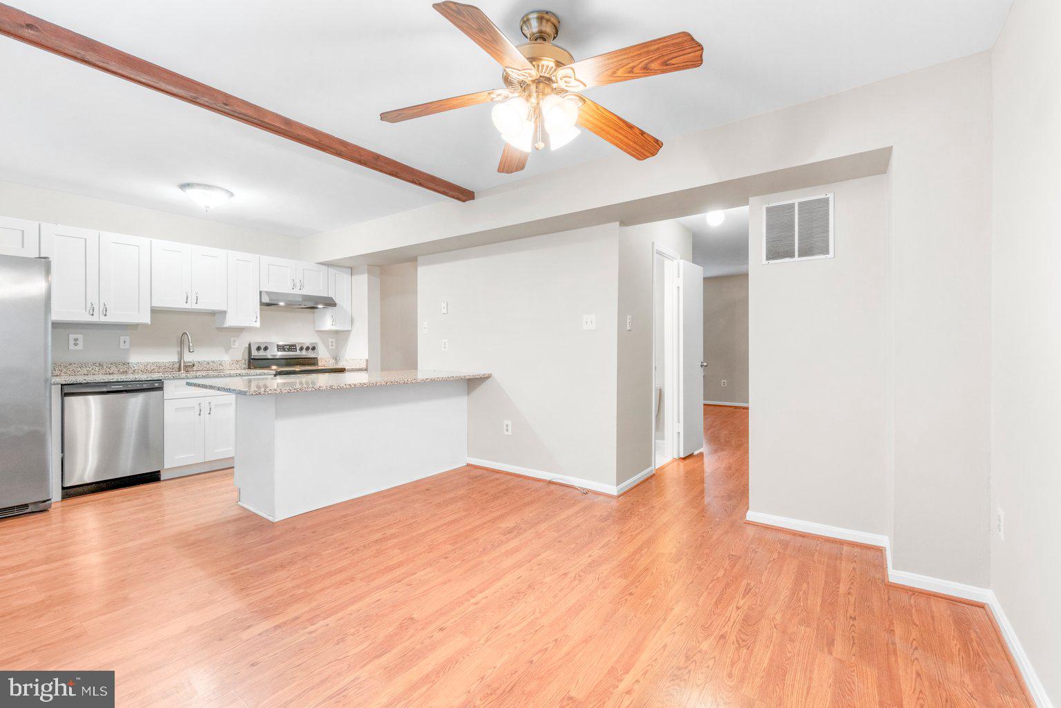 PINEDALE WOODS - Residential