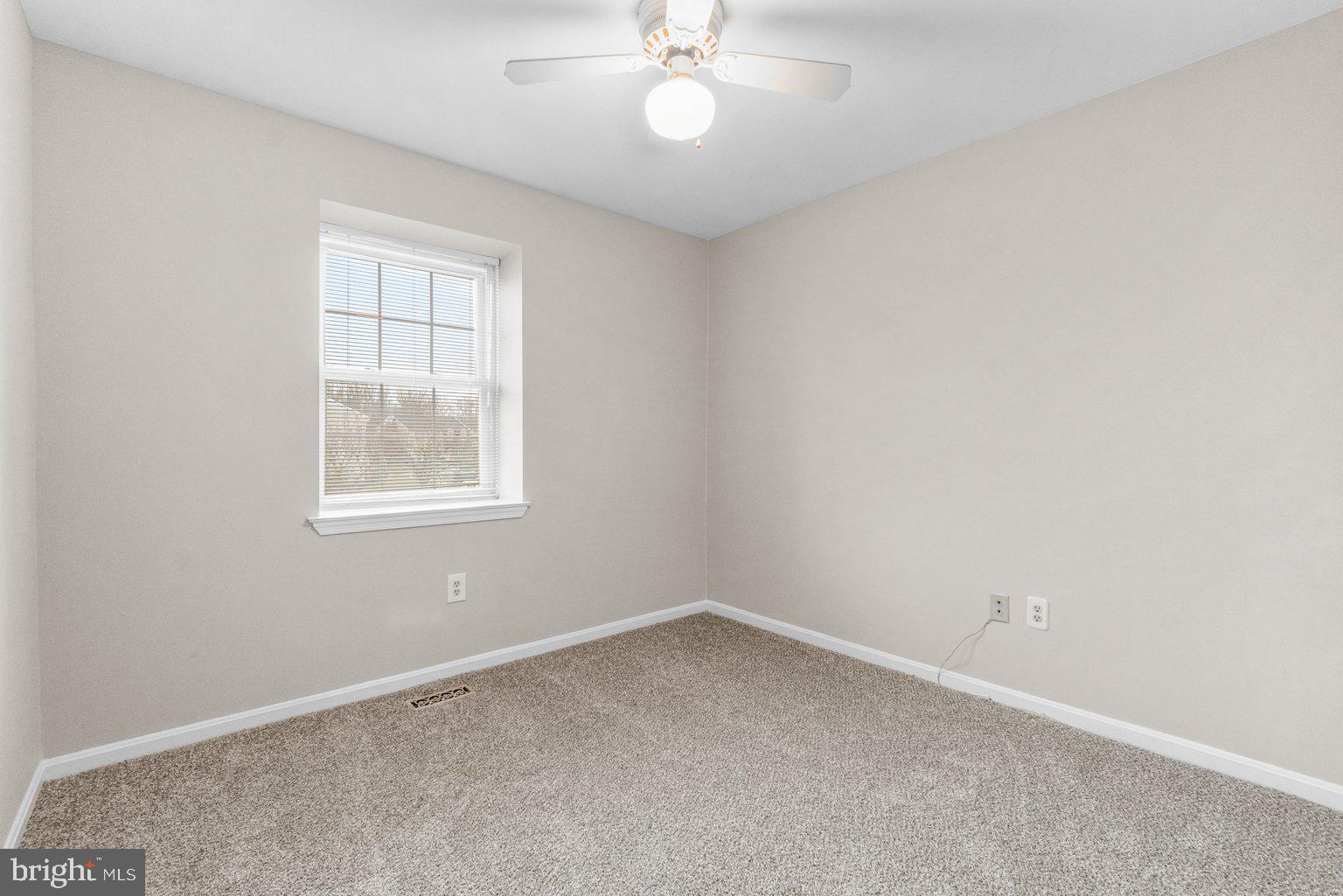 PINEDALE WOODS - Residential