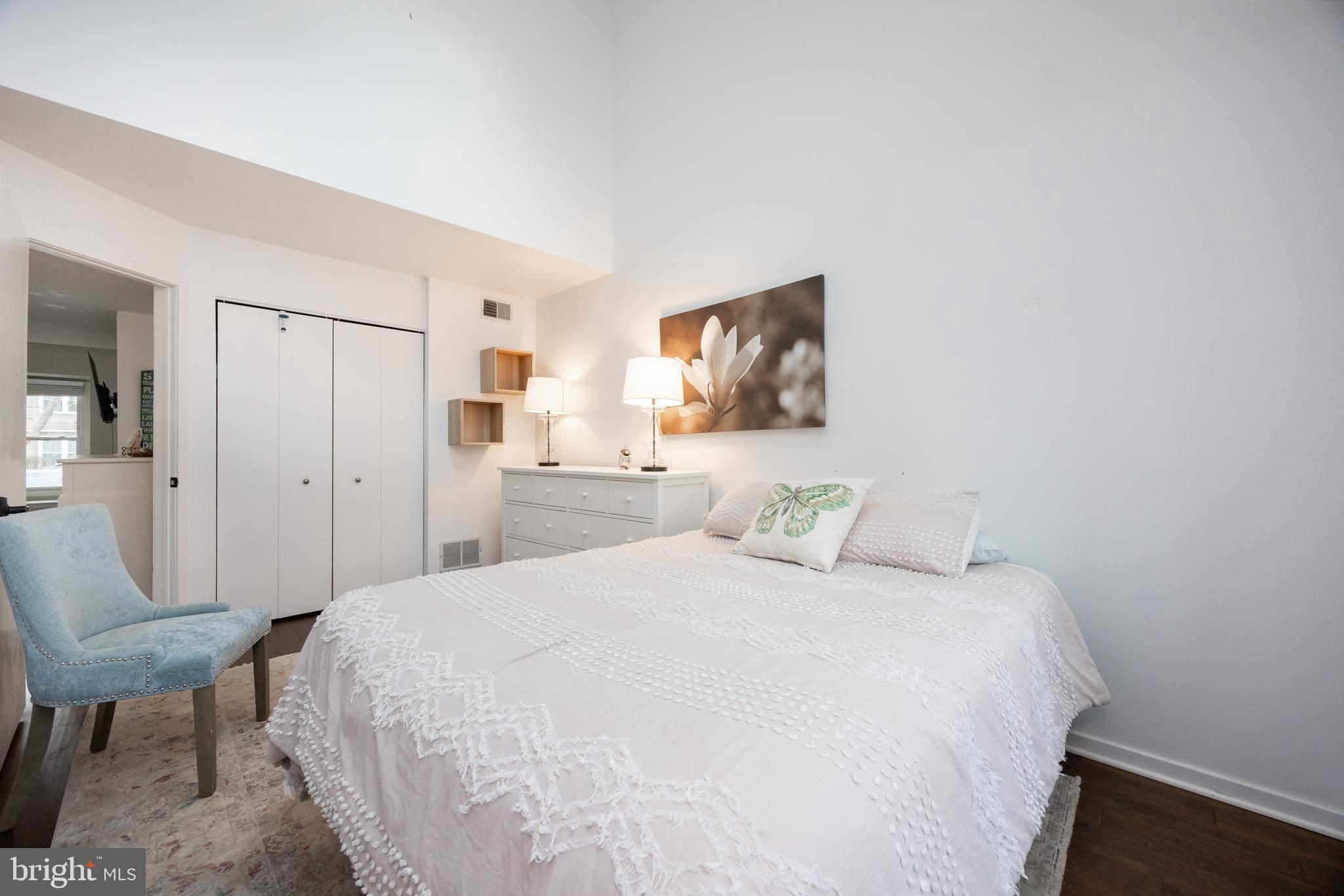 LIONGATE - Residential