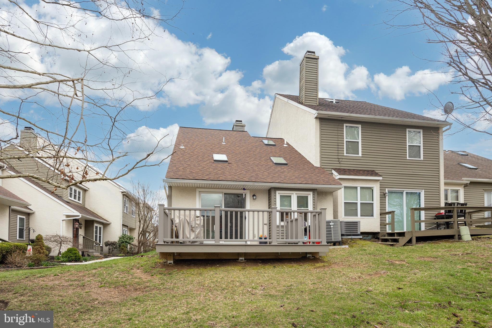 LIONGATE - Residential