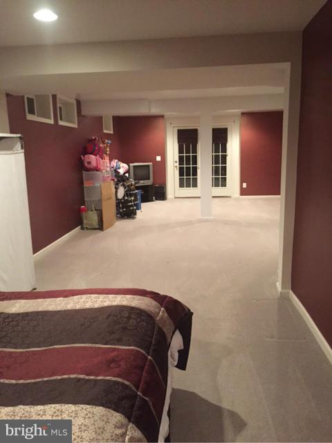 GREEN MEADOWS - Residential