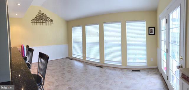 GREEN MEADOWS - Residential