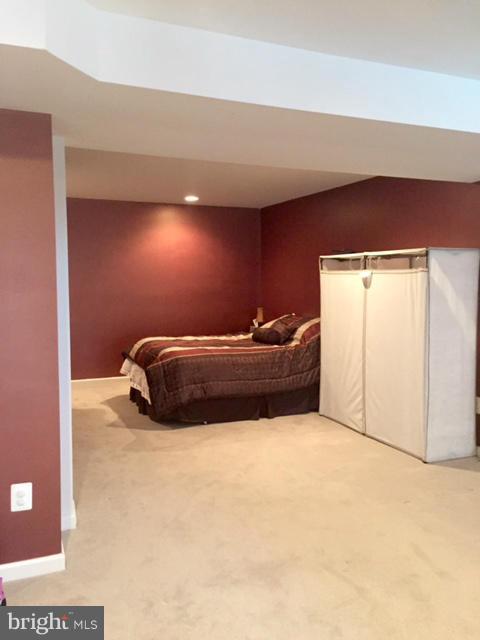 GREEN MEADOWS - Residential