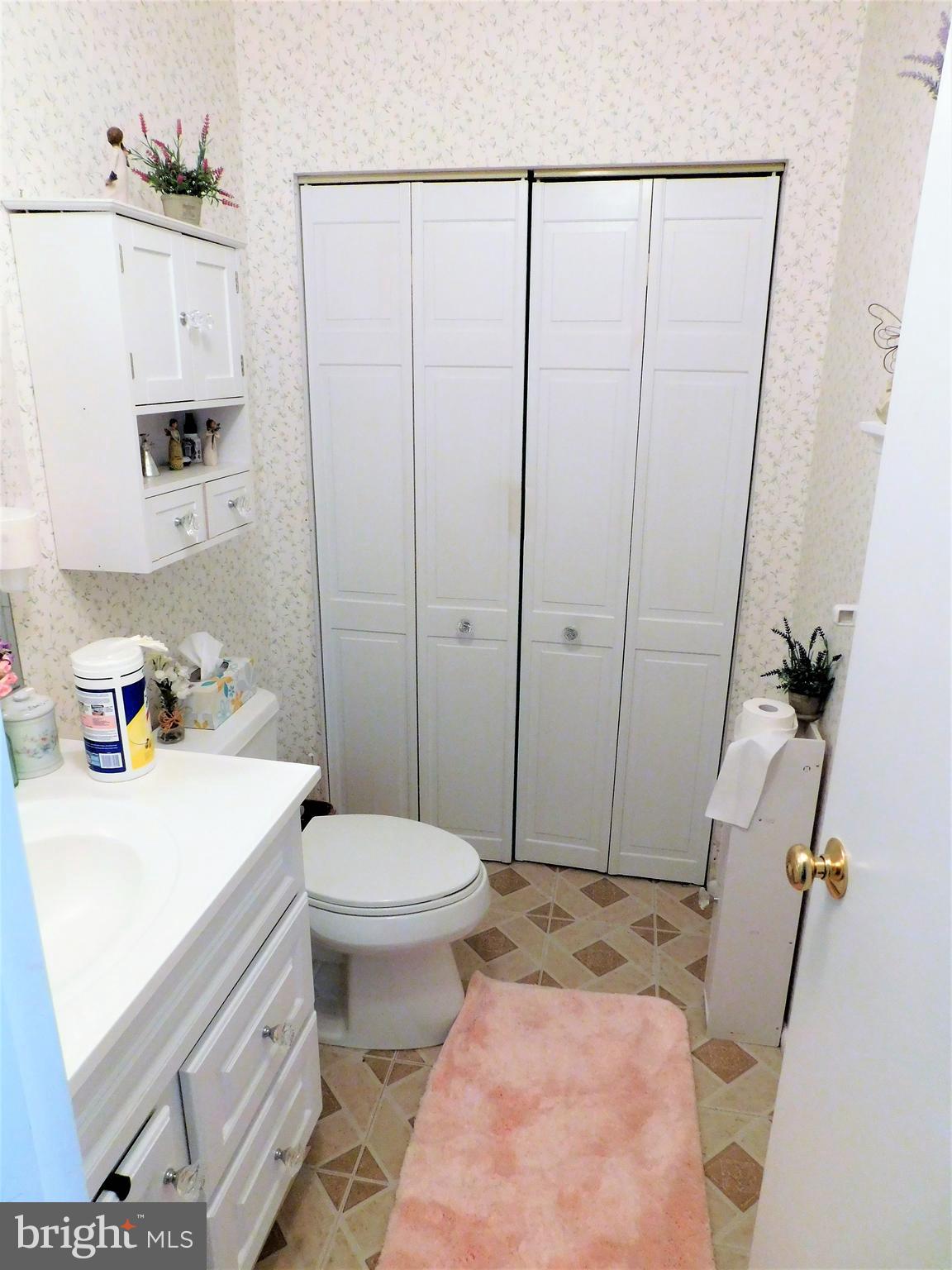 CRESTWOOD VILLAGE - Residential