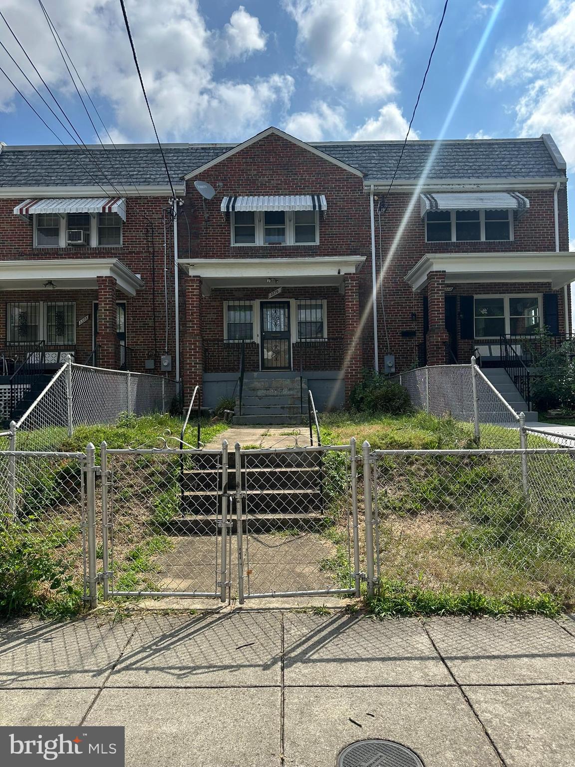 3310 12TH STREET SE