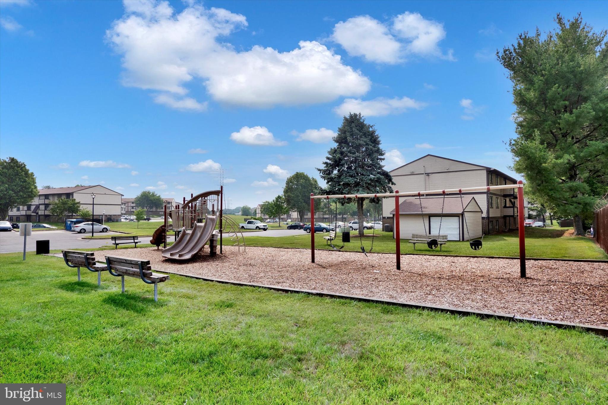 AMBERTOWNE - Residential