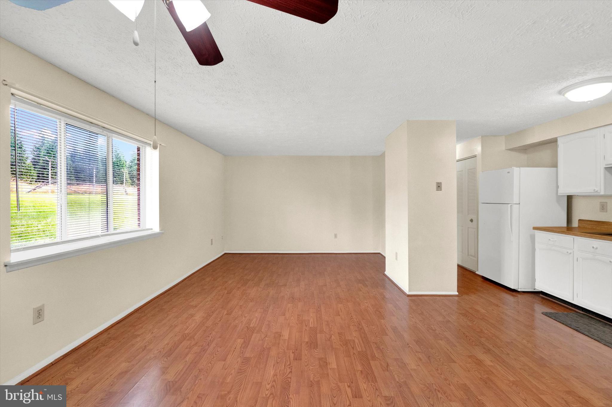 AMBERTOWNE - Residential