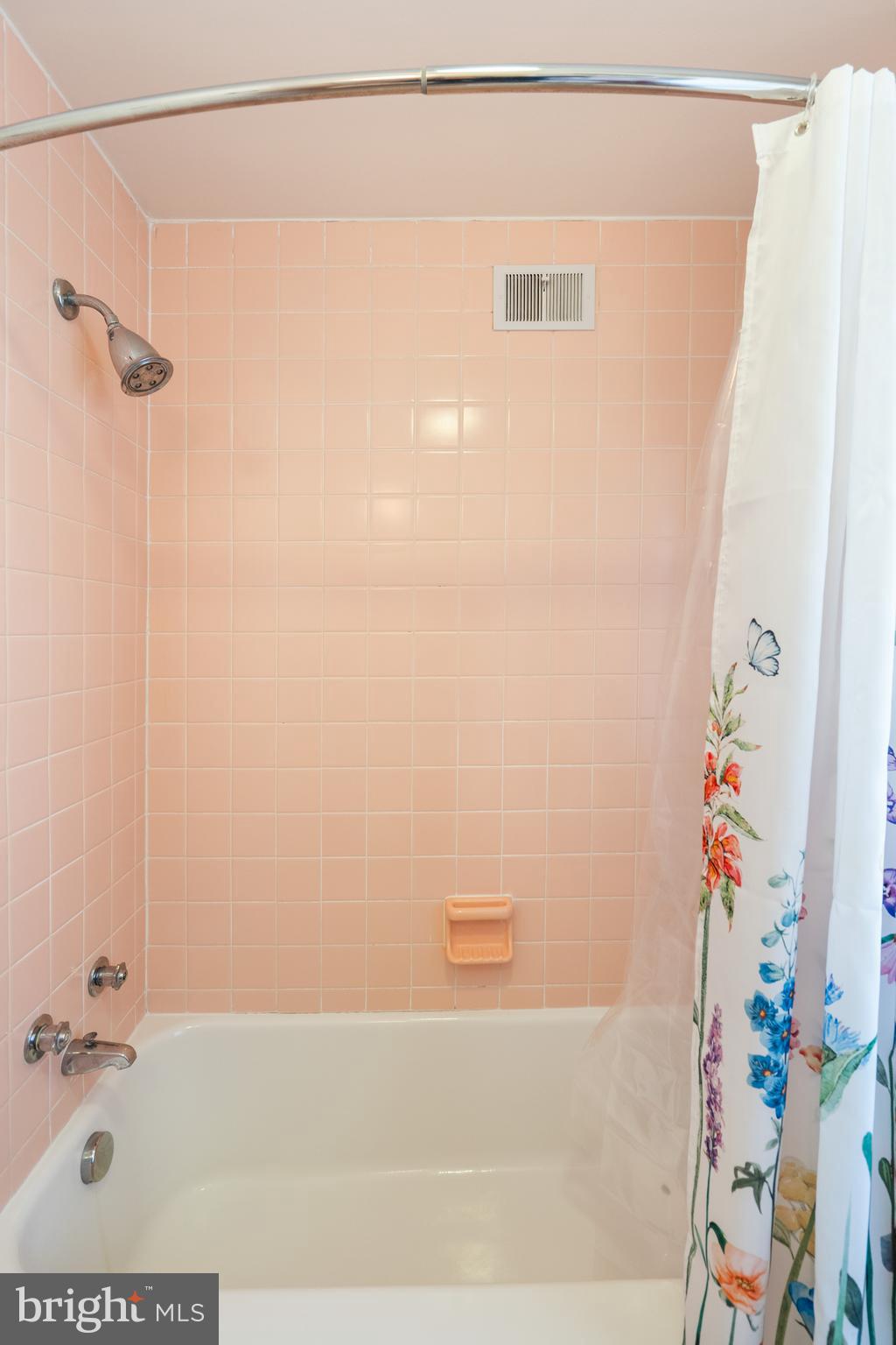 WOODBROOK - Residential