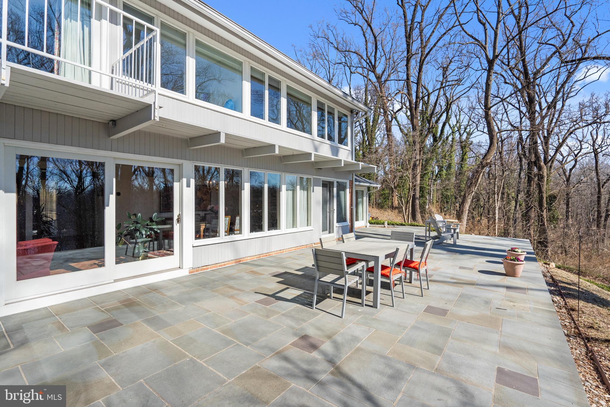 WOODBROOK - Residential