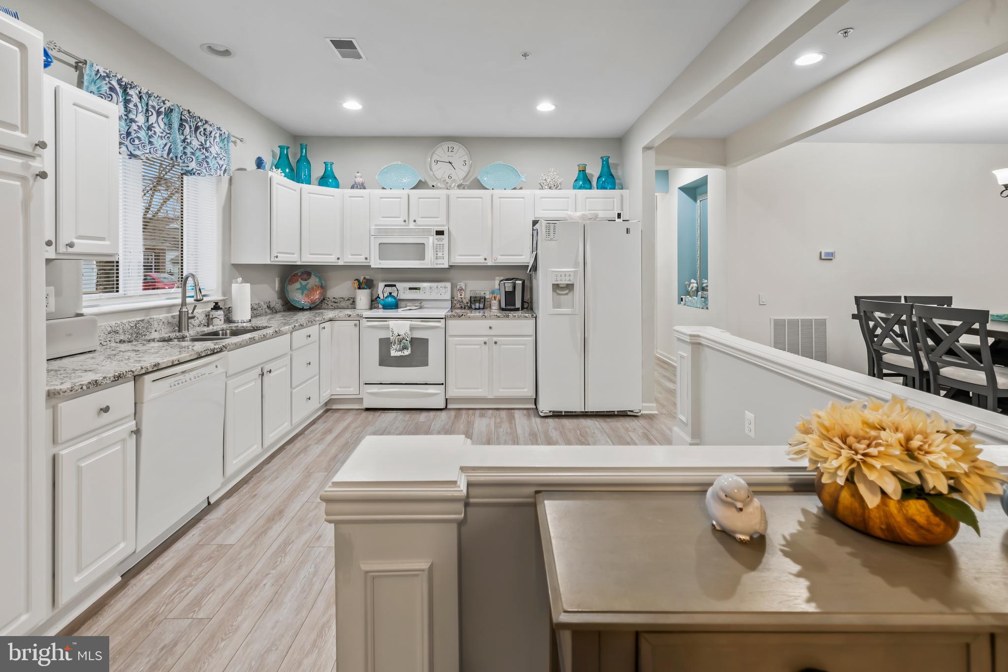 THE VILLAS AT FALLS RUN - Residential