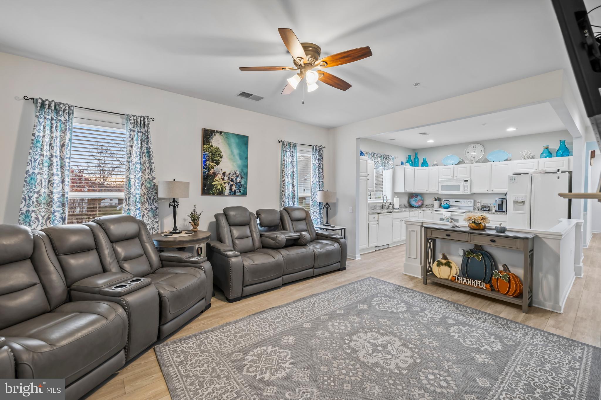 THE VILLAS AT FALLS RUN - Residential