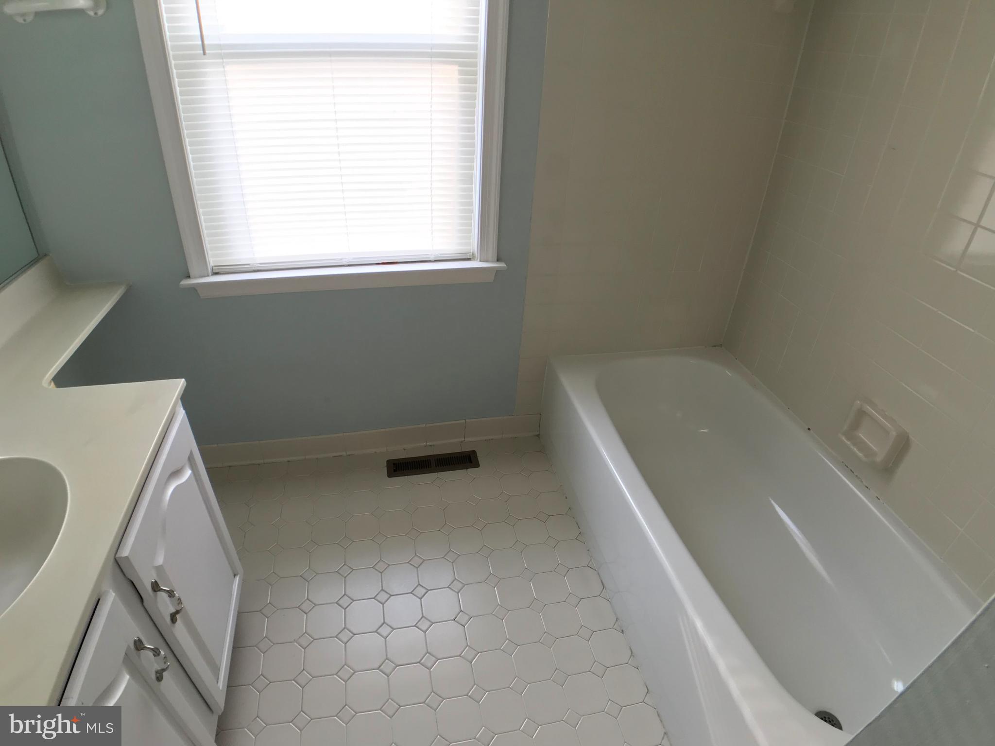 HUNT RIDGE - Residential Lease