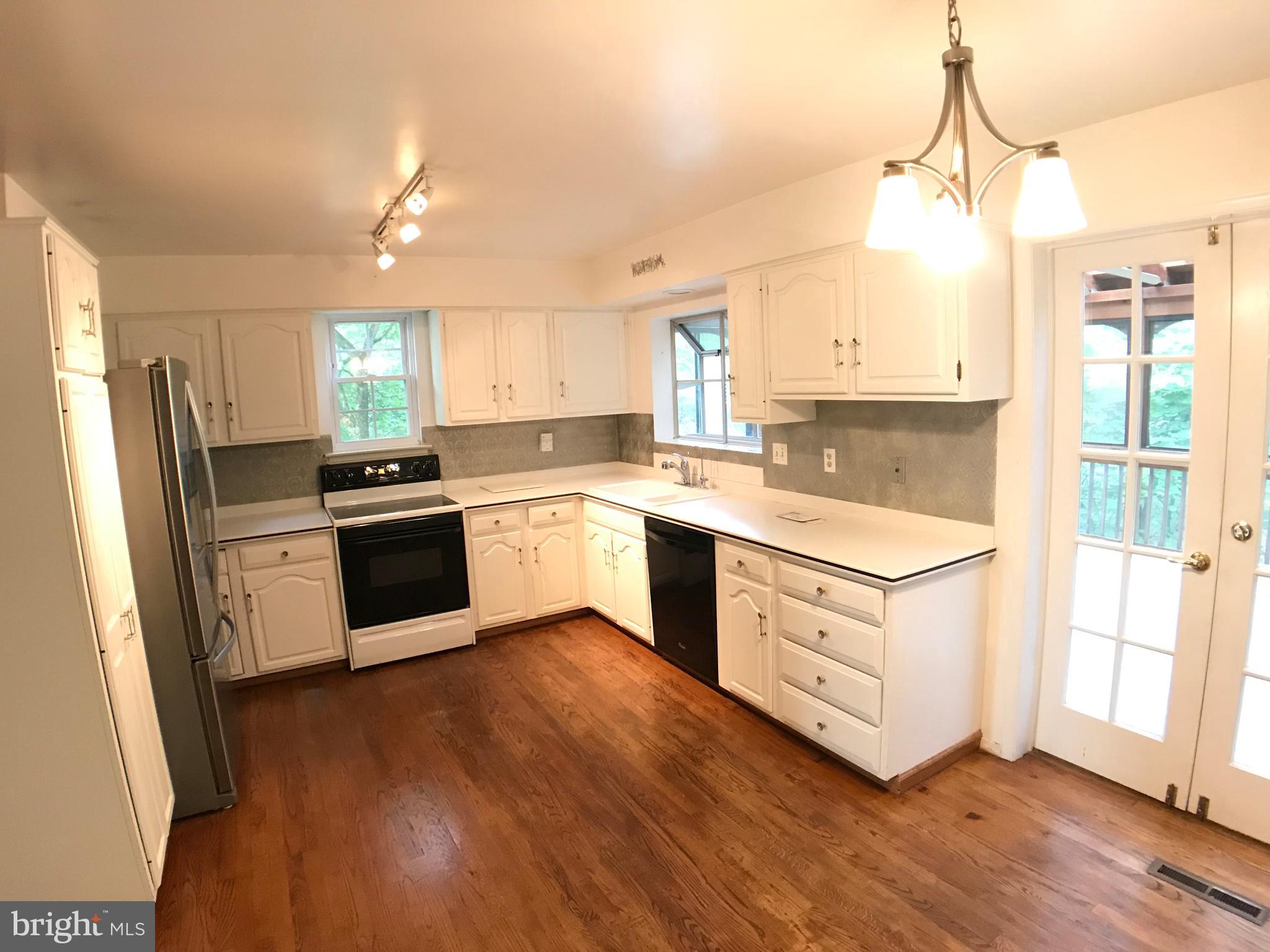 HUNT RIDGE - Residential Lease