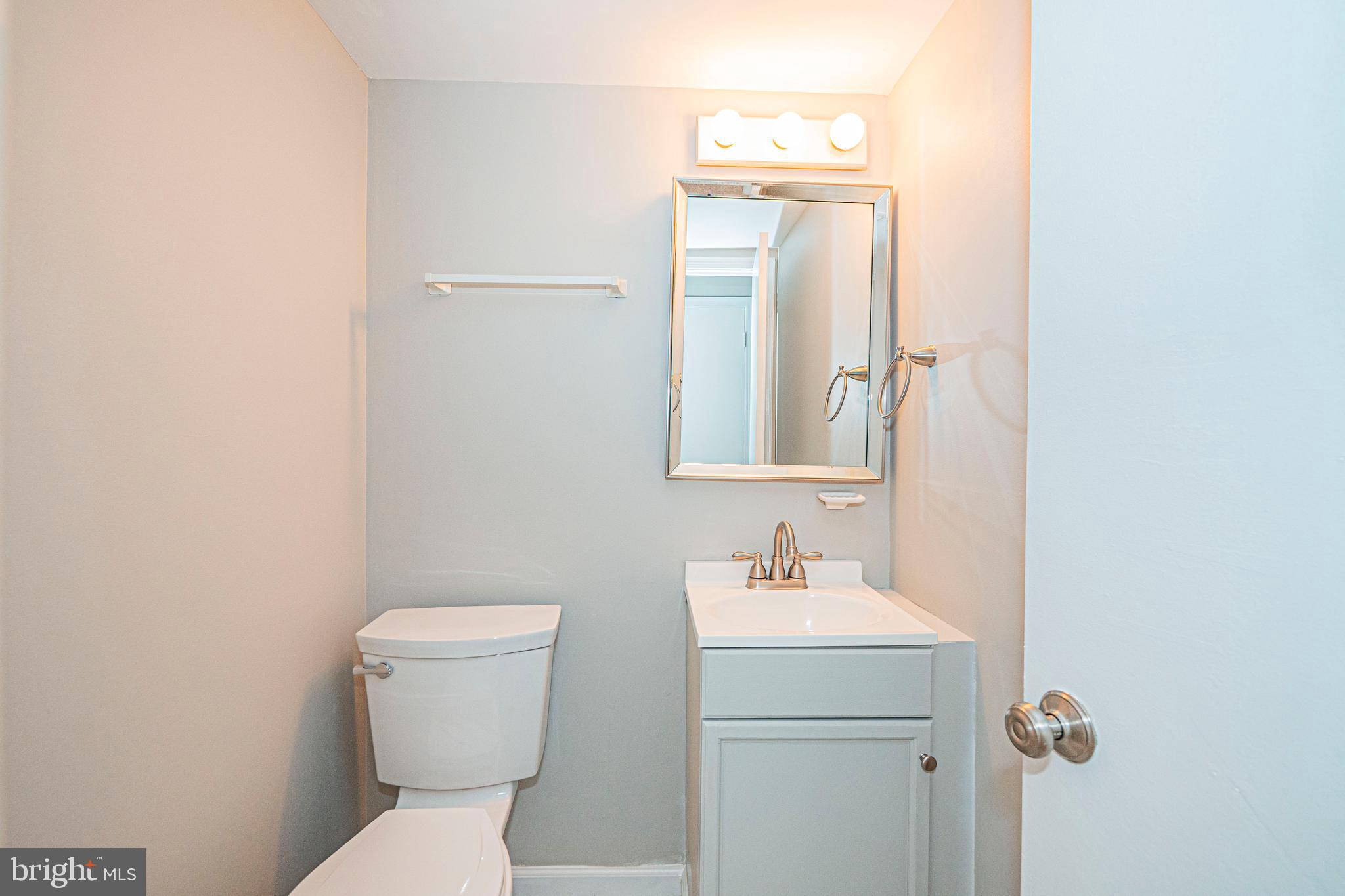 DIAMOND FARM - Residential Lease