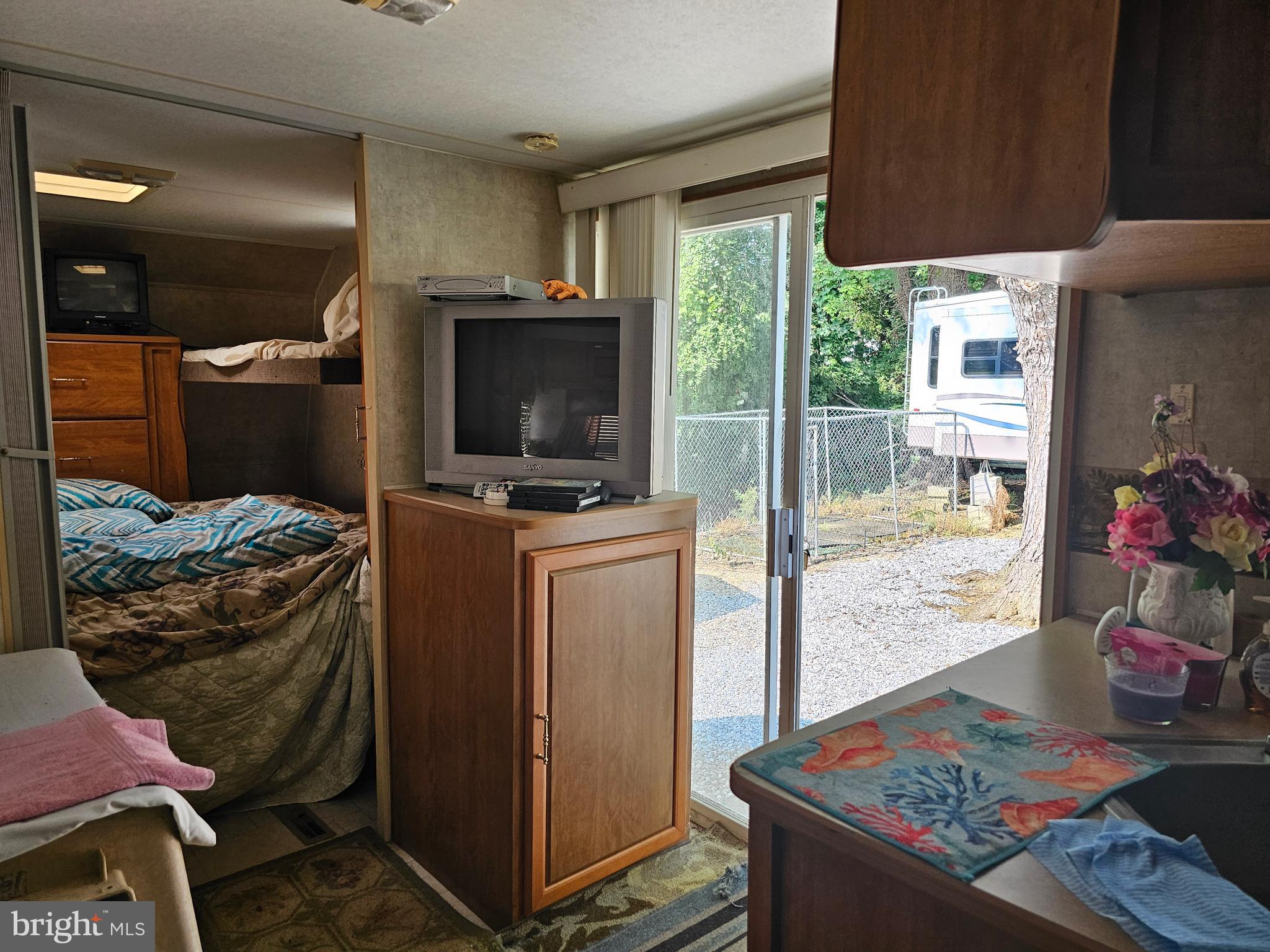 INDIAN ACRES - Residential