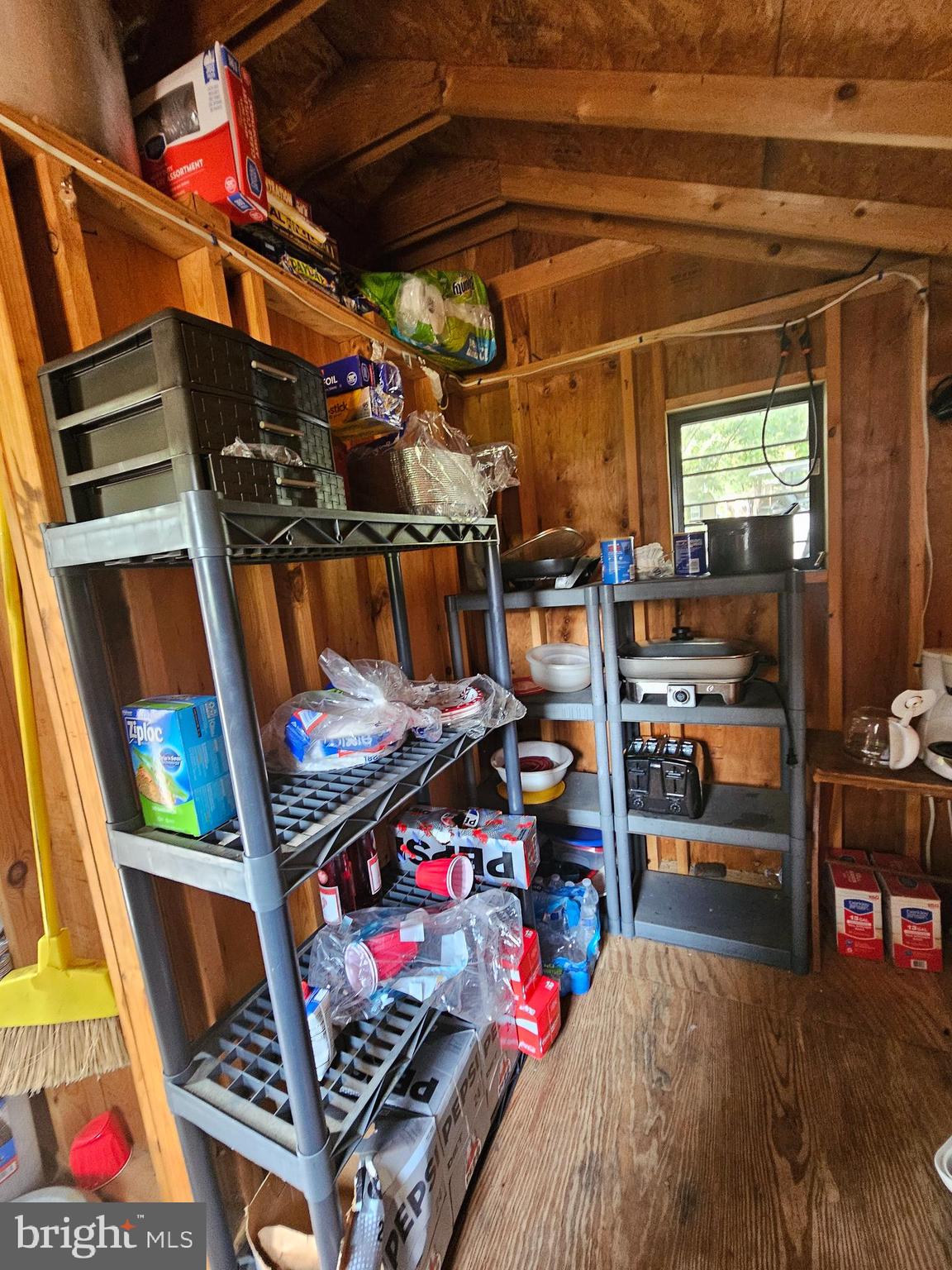 INDIAN ACRES - Residential