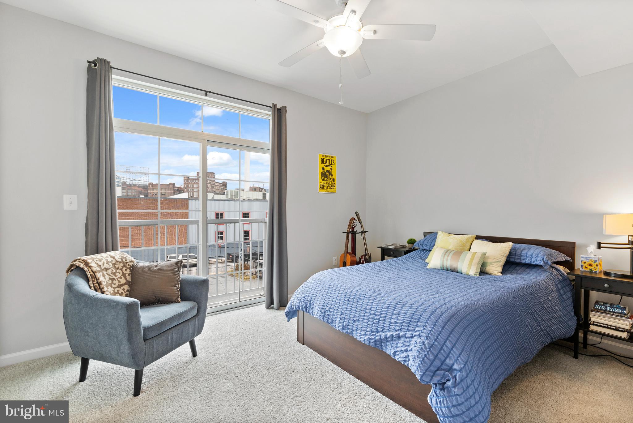 LOCUST POINT - Residential