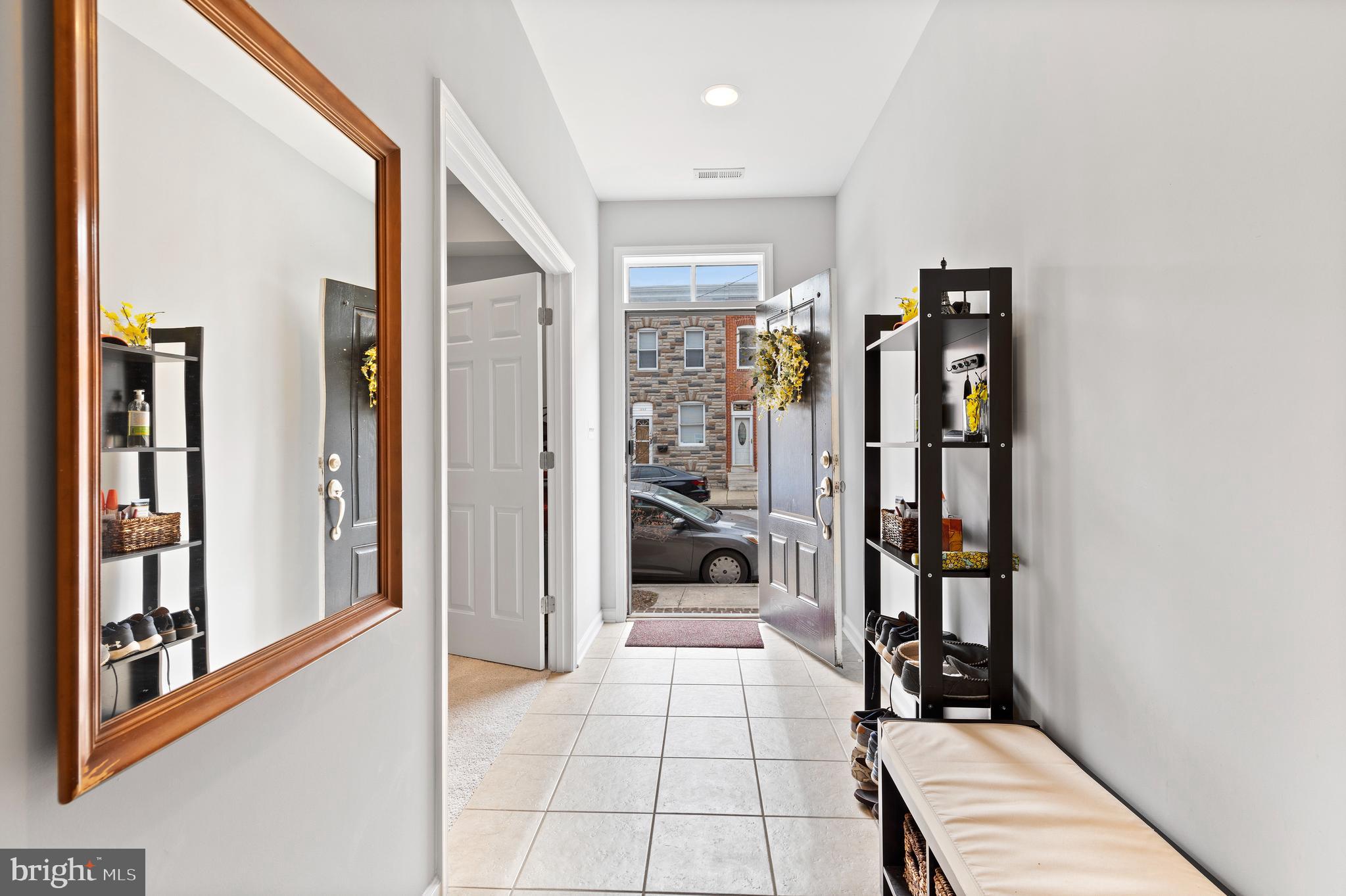 LOCUST POINT - Residential