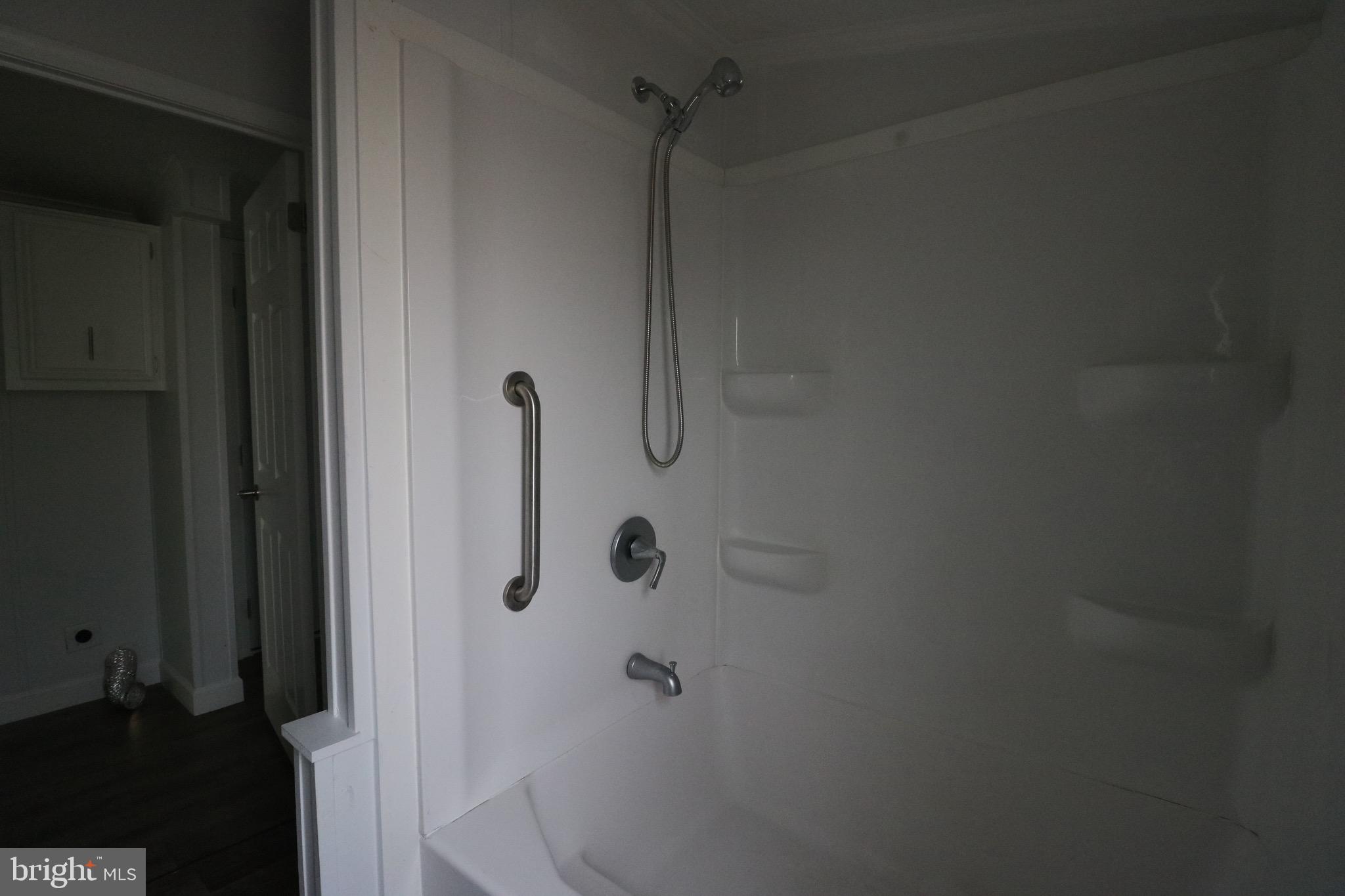 PEPPERMINT WOODS - Residential