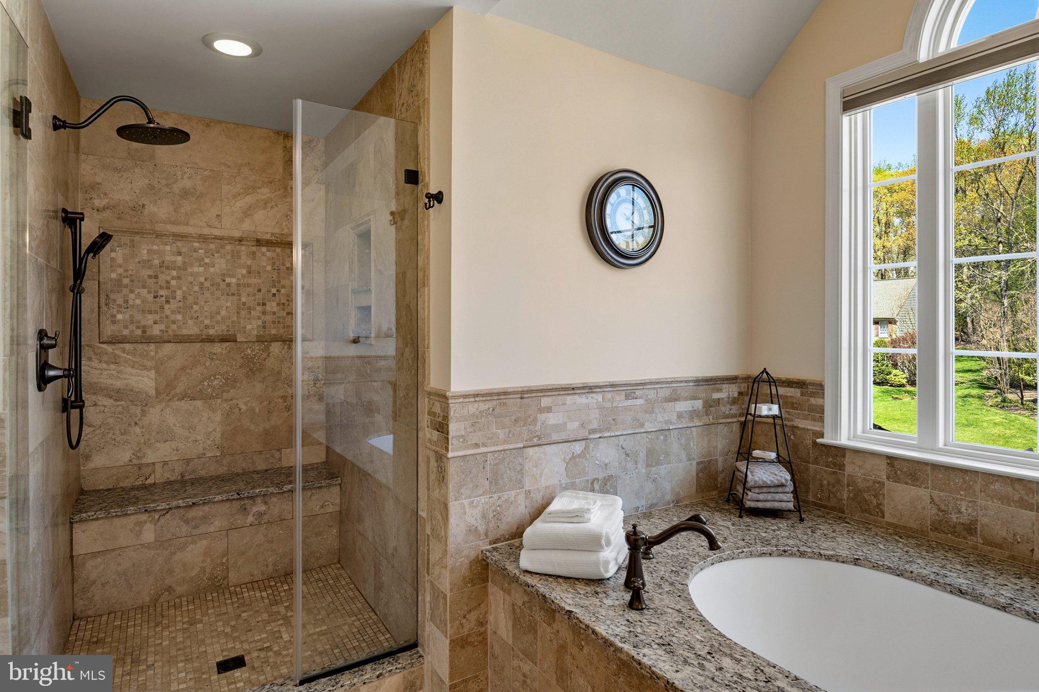 MAPLE CREEK - Residential