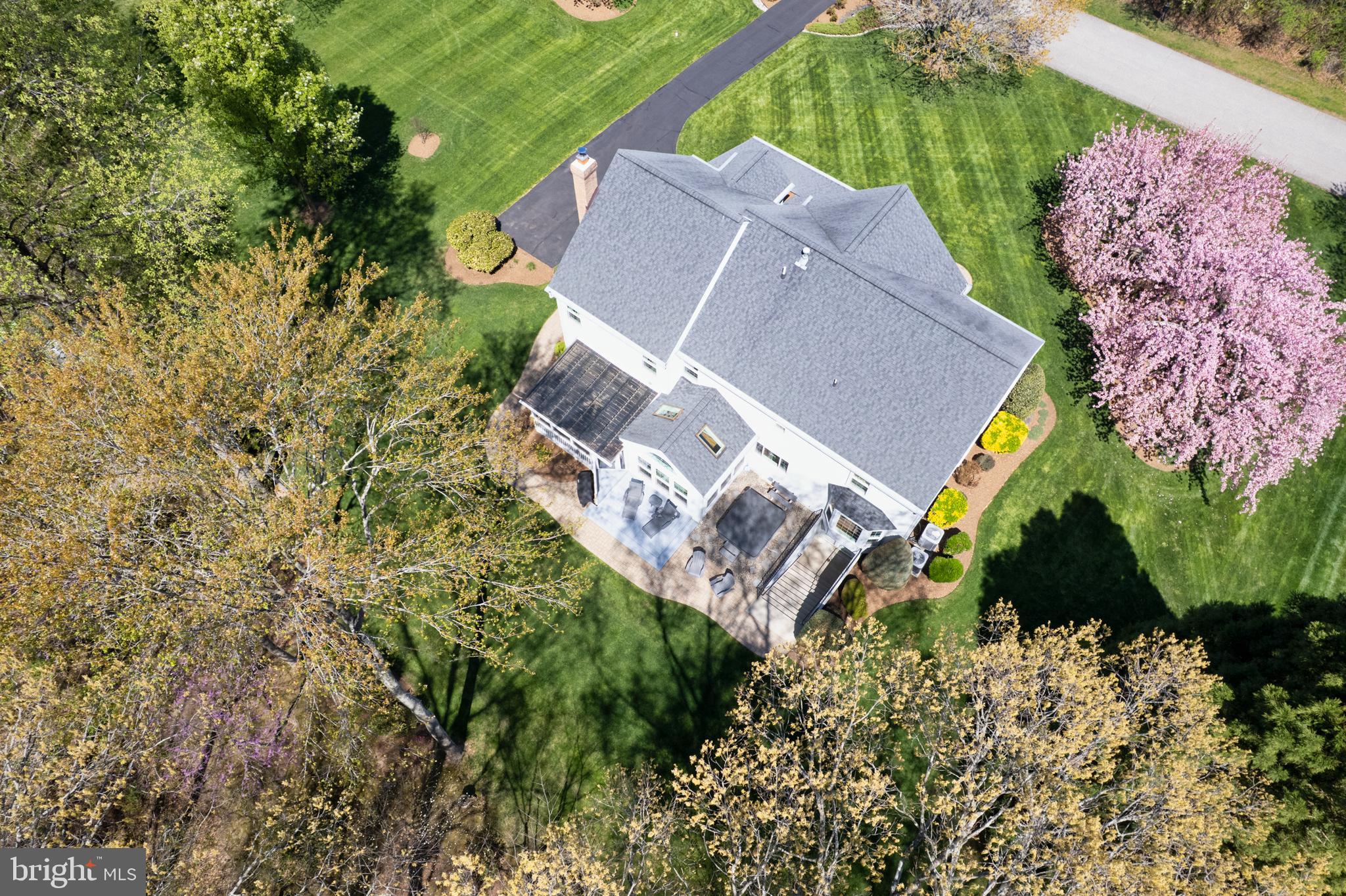 MAPLE CREEK - Residential