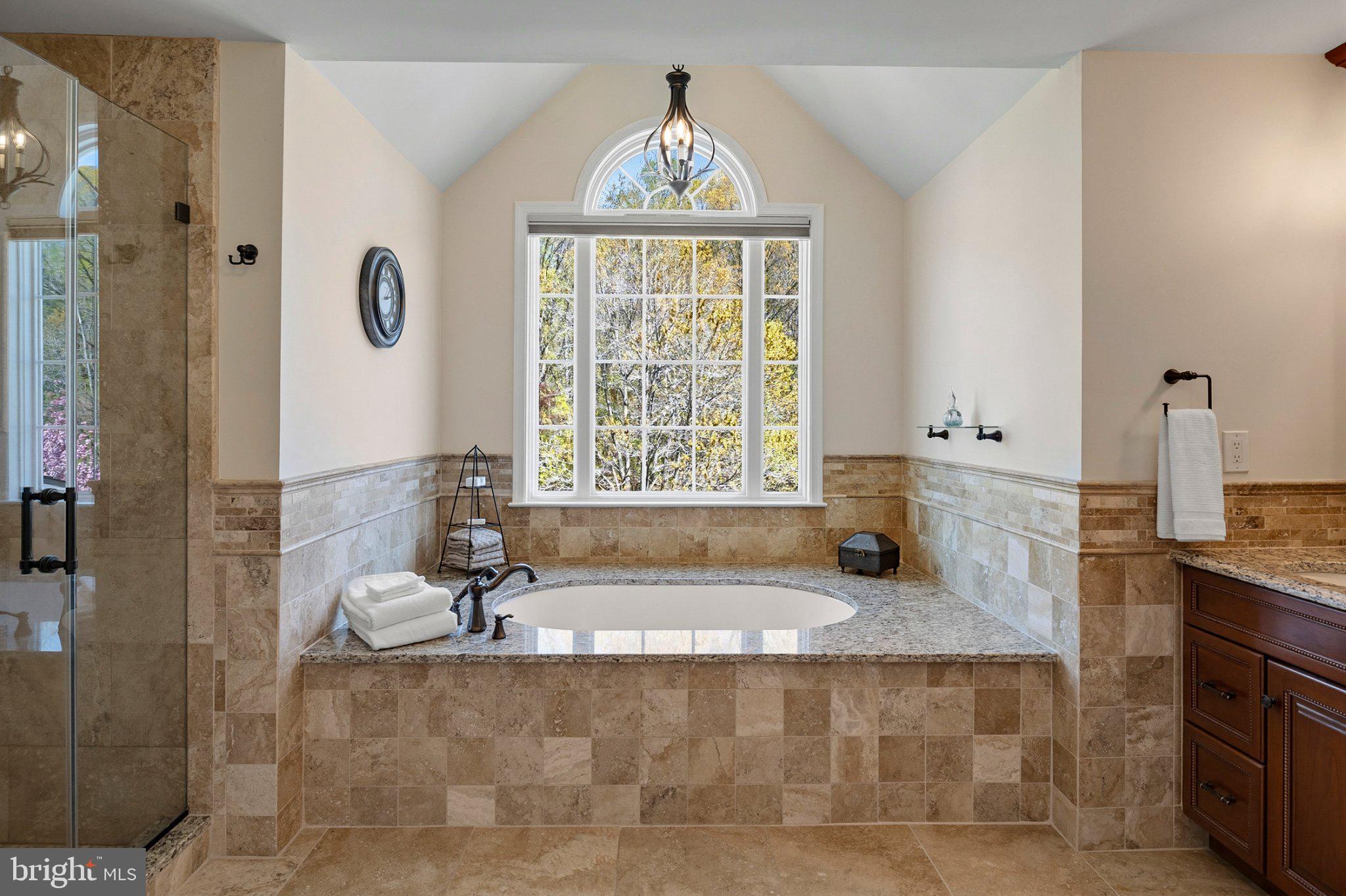 MAPLE CREEK - Residential