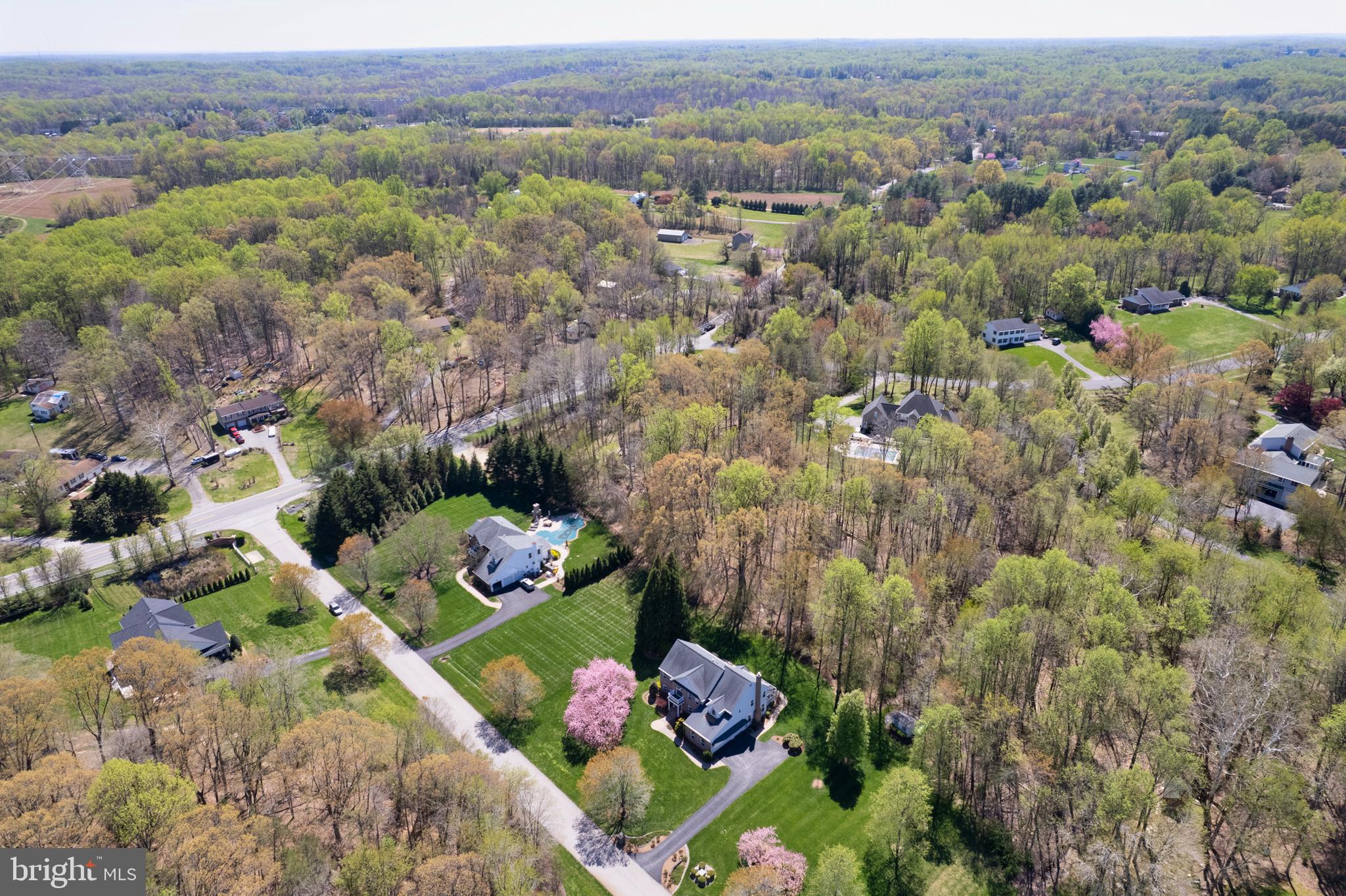 MAPLE CREEK - Residential