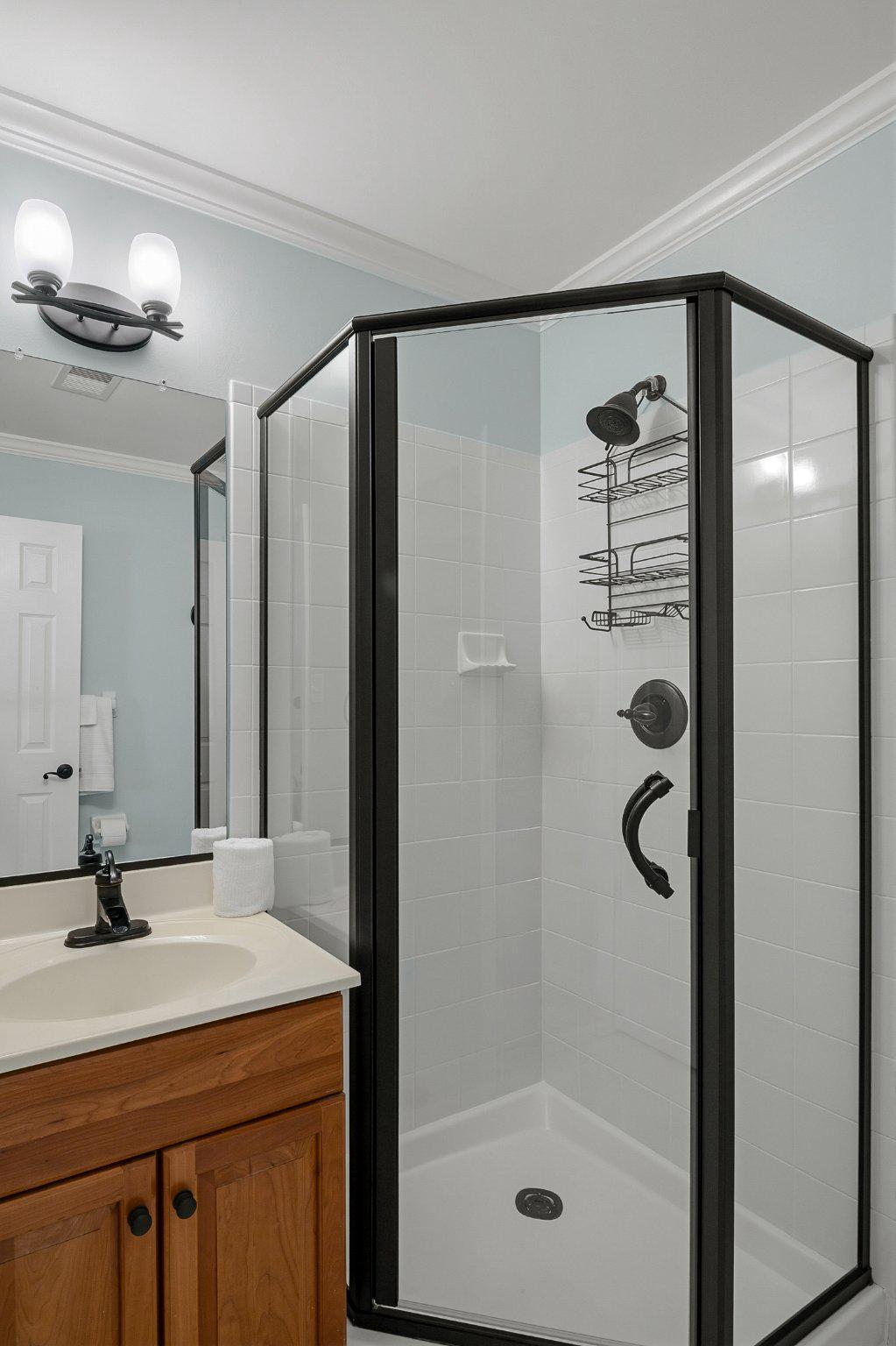 MAPLE CREEK - Residential