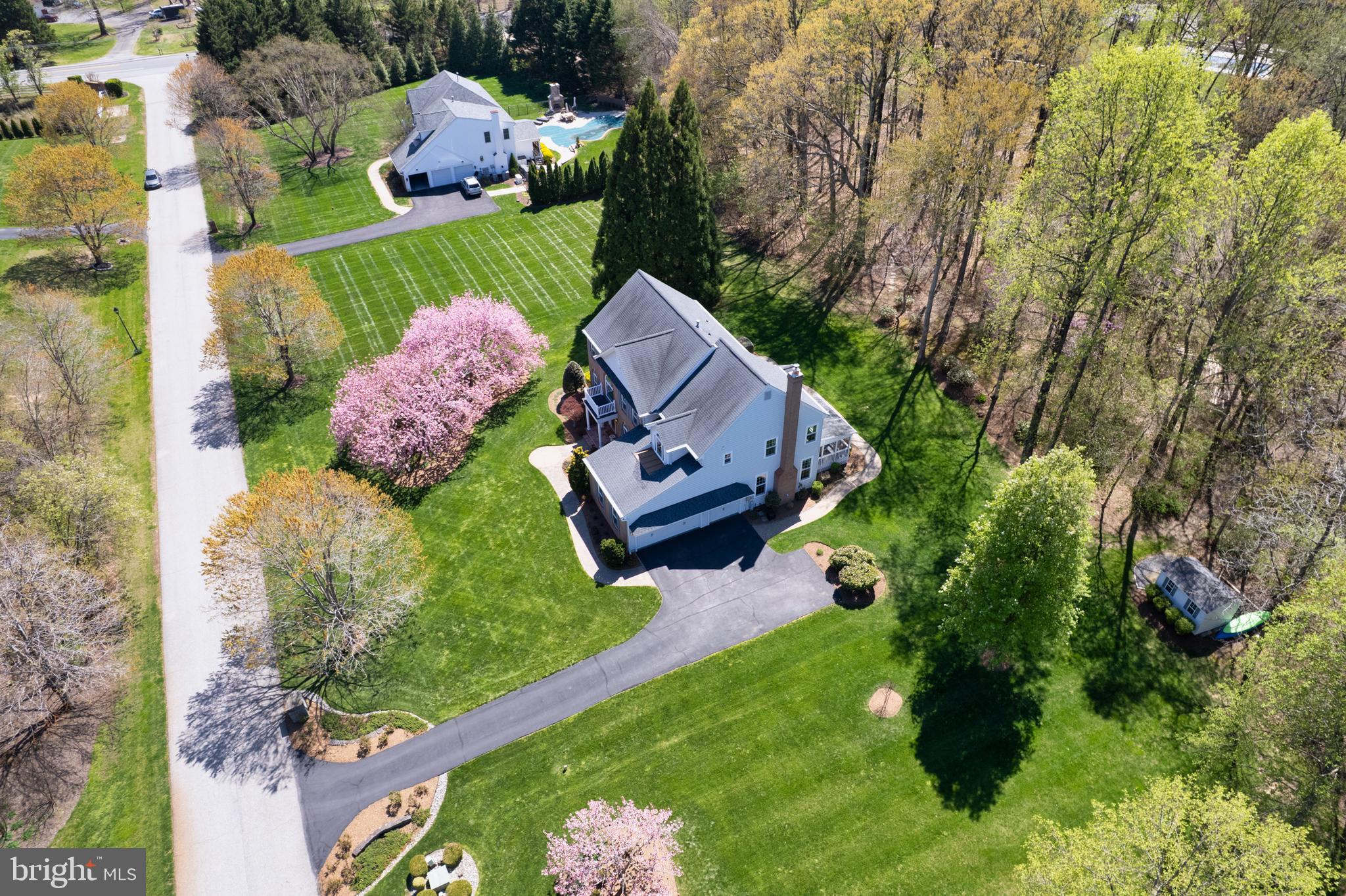 MAPLE CREEK - Residential