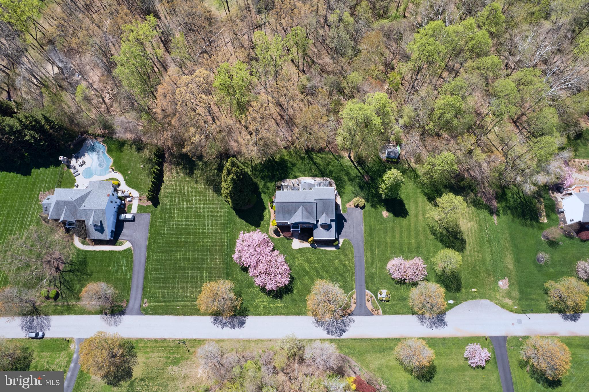 MAPLE CREEK - Residential