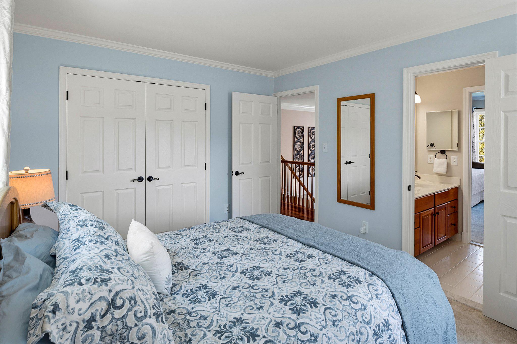 MAPLE CREEK - Residential