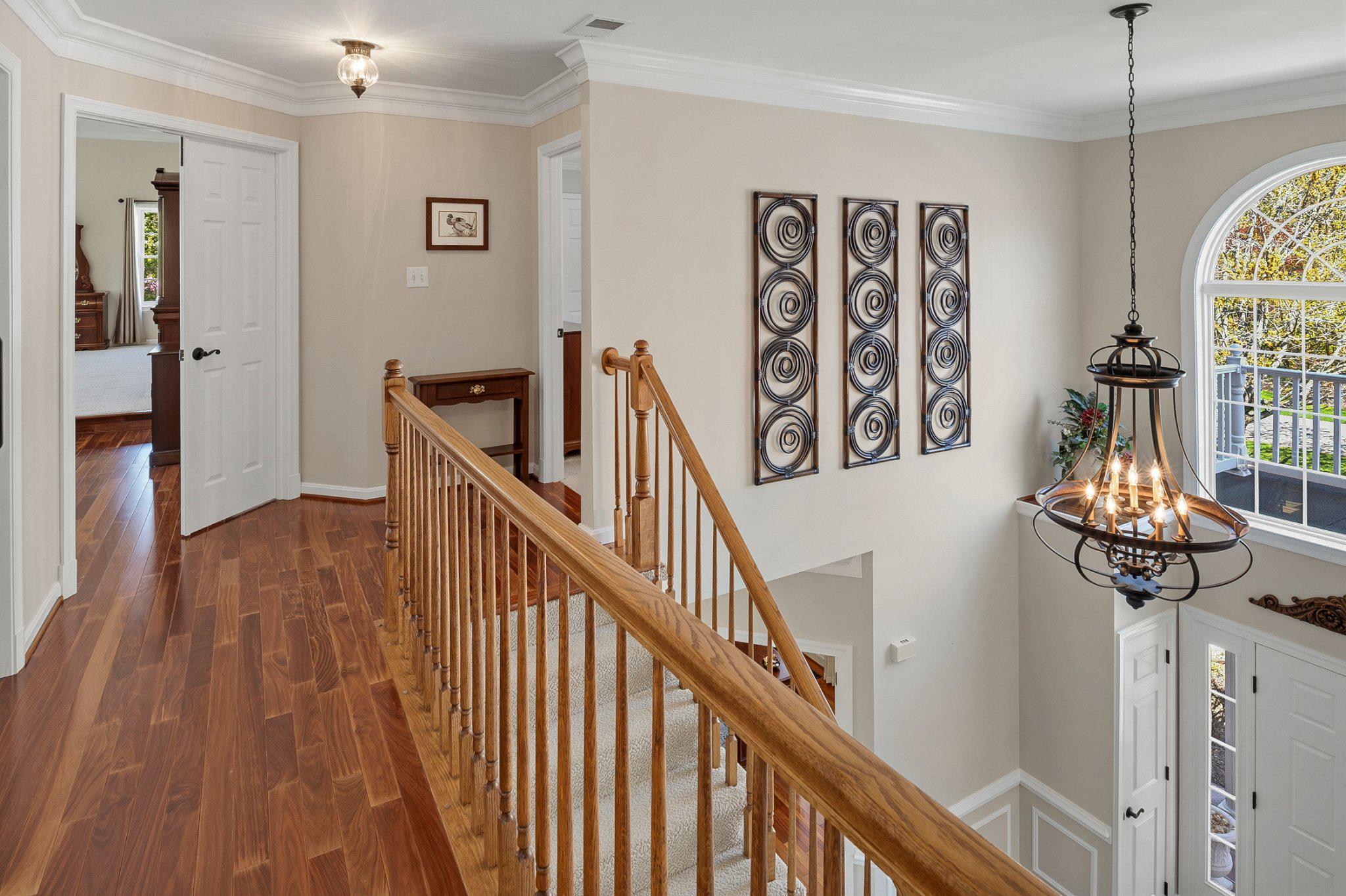 MAPLE CREEK - Residential