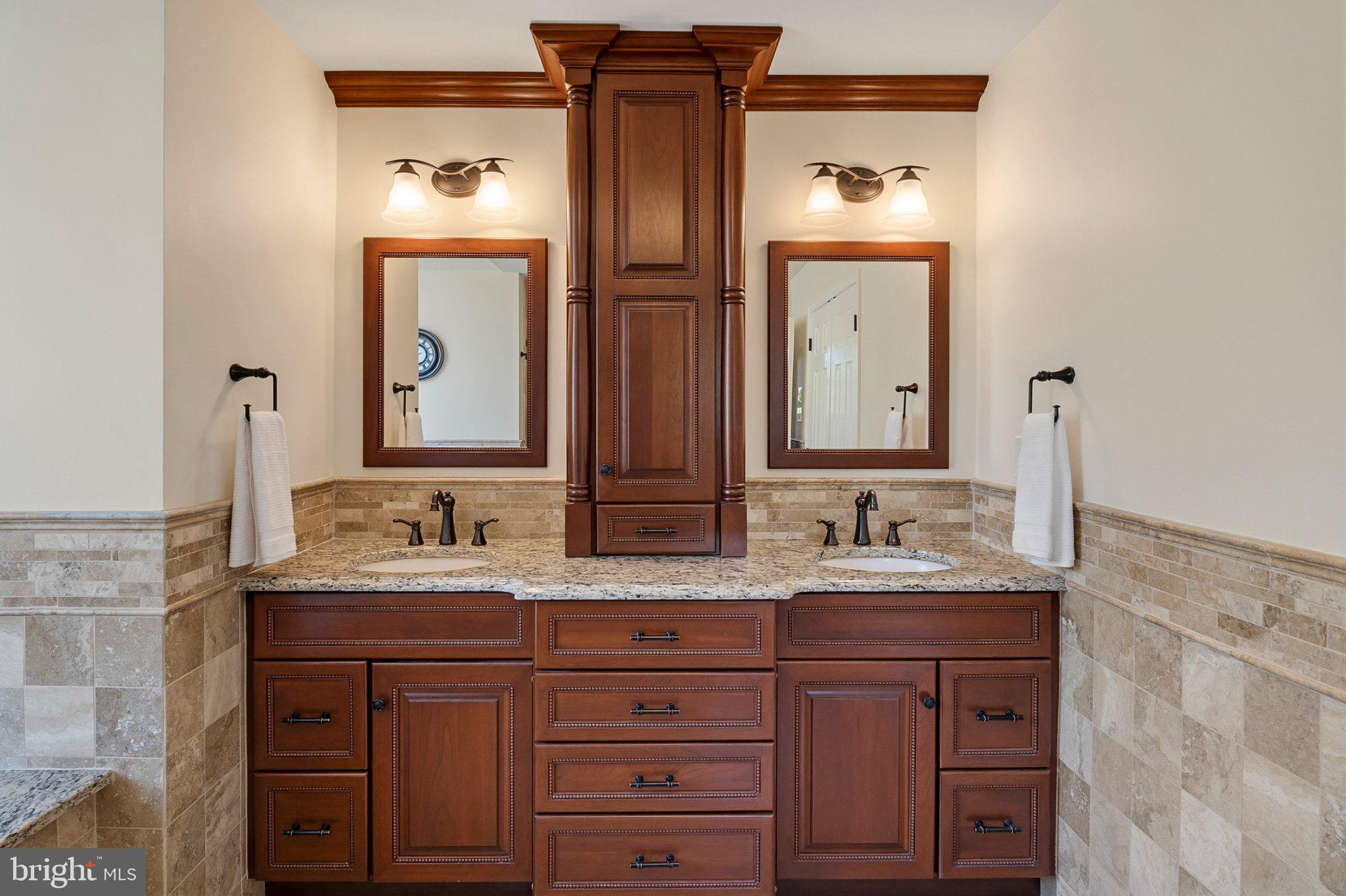 MAPLE CREEK - Residential