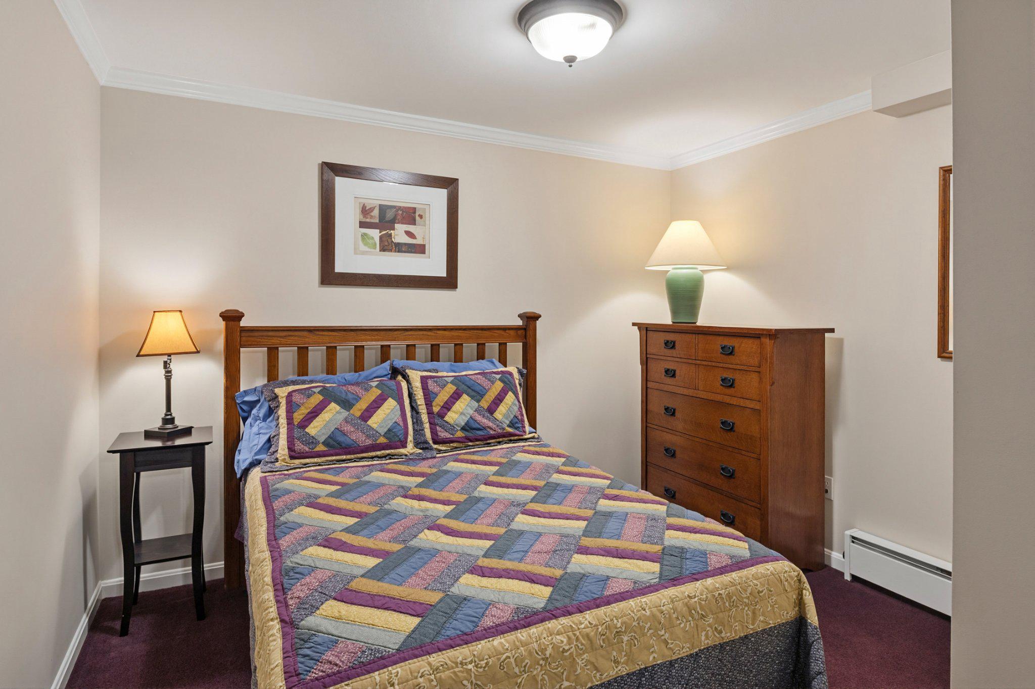 MAPLE CREEK - Residential