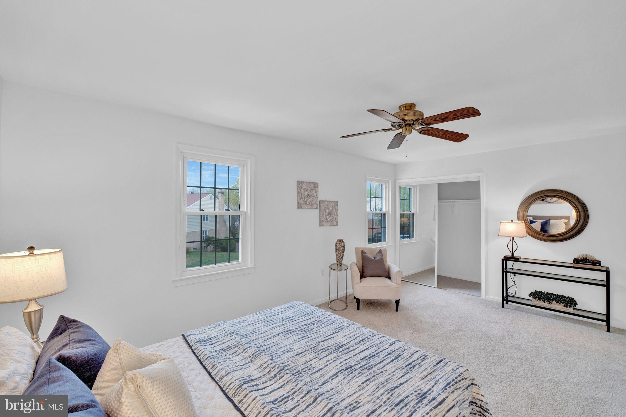 BURKE STATION SQUARE - Residential