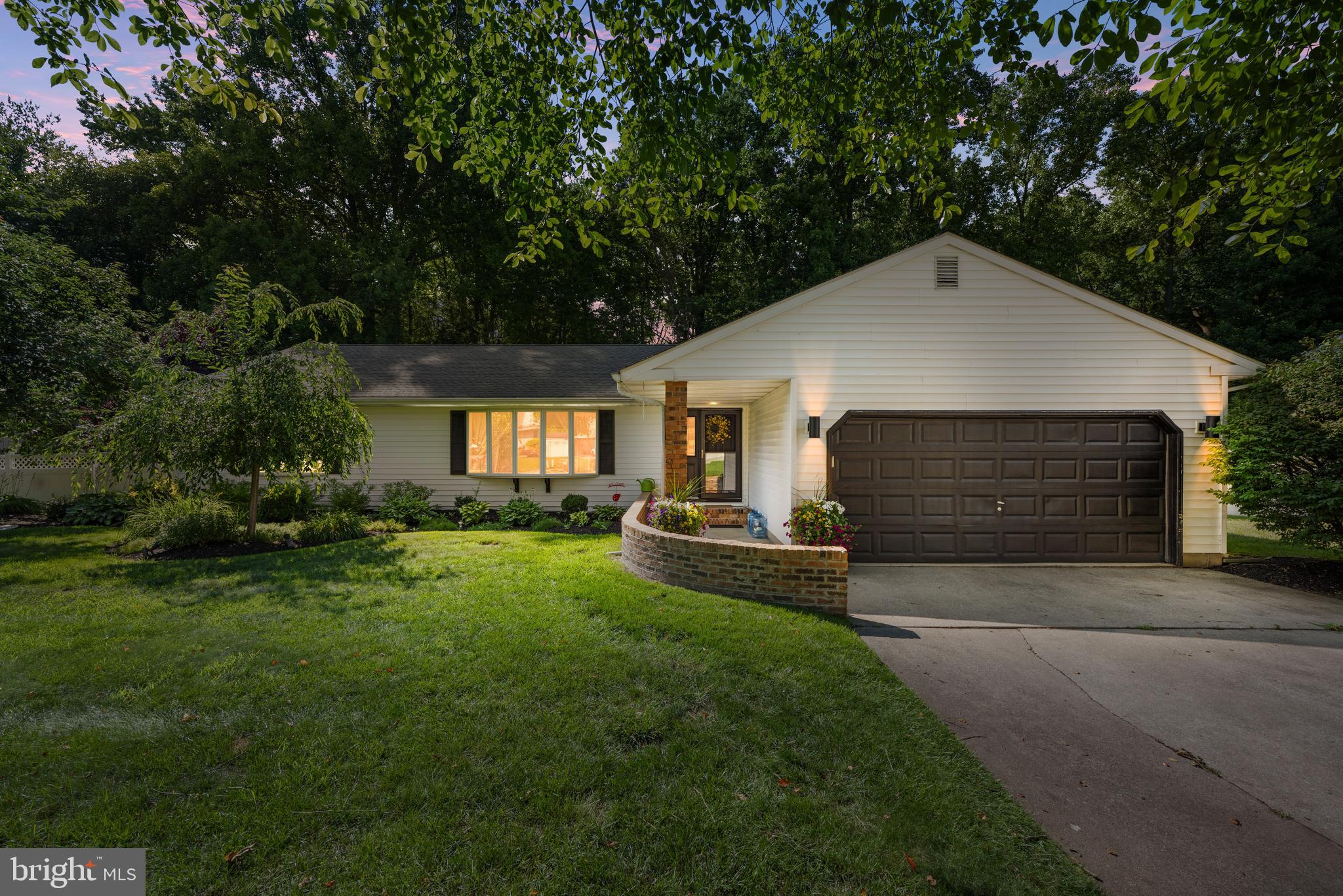 7 BOGART DRIVE