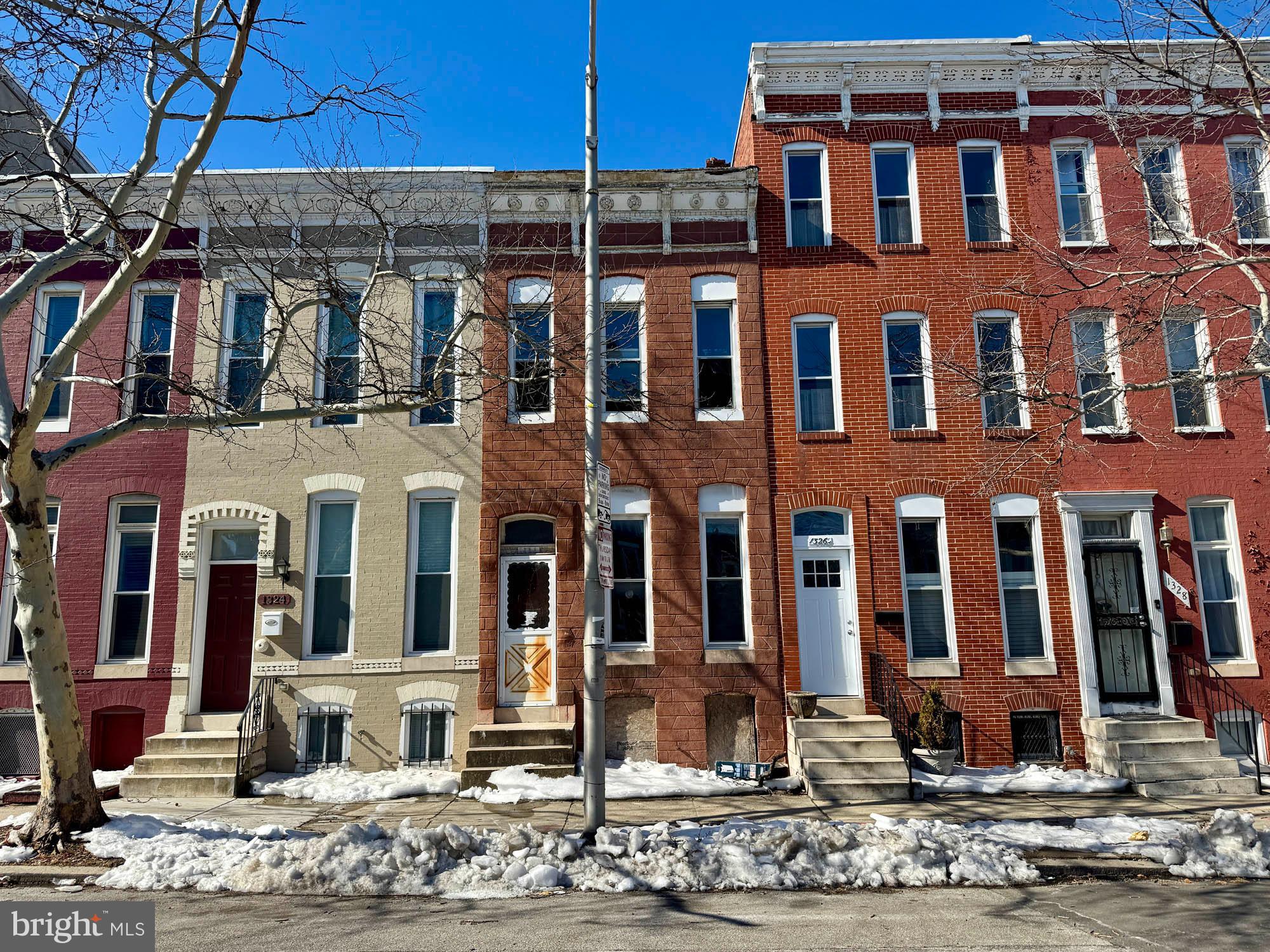 SANDTOWN-WINCHESTER - Residential