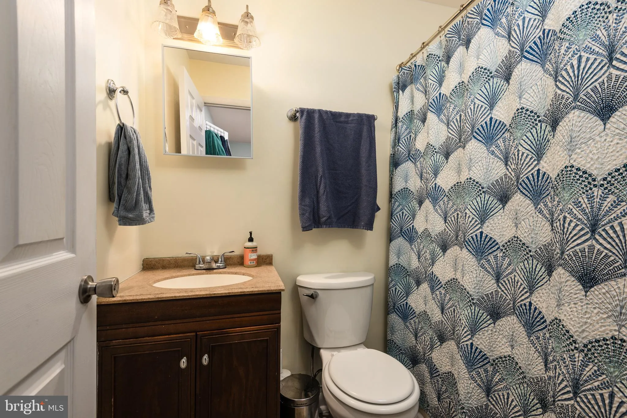 Chestertown, Maryland 21620, United States, 3 Bedrooms Bedrooms, ,2 BathroomsBathrooms,Residential,Contingent,24257