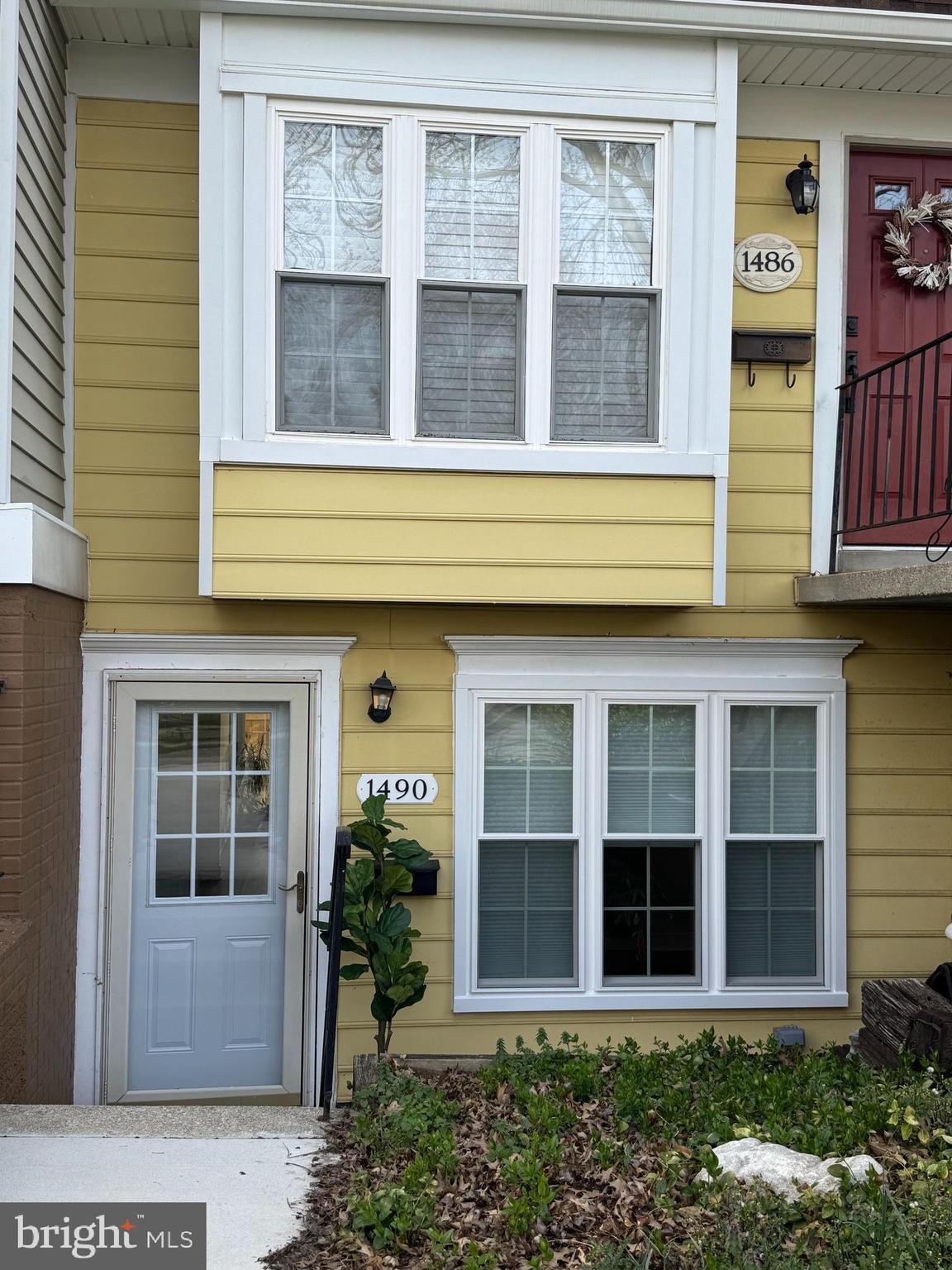 CROFTON MEWS - Residential