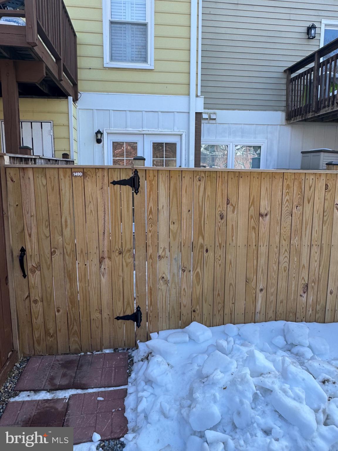 CROFTON MEWS - Residential