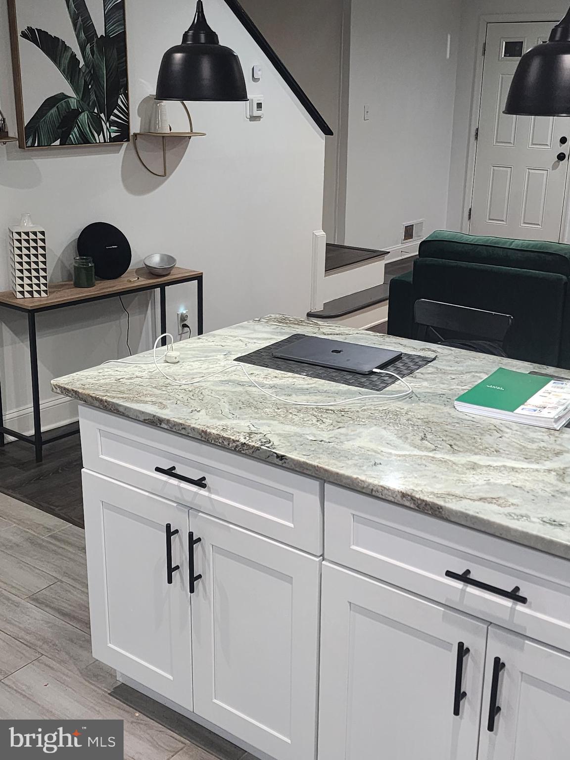 HILLCREST HEIGHTS - Residential