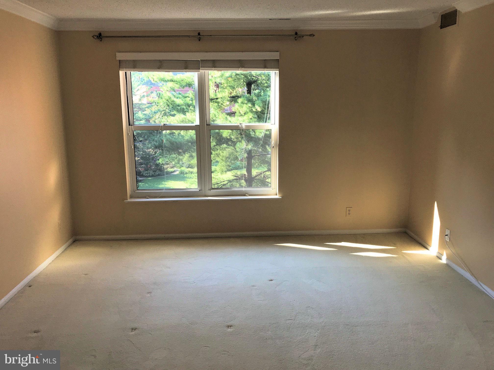 ASTORIA - Residential Lease