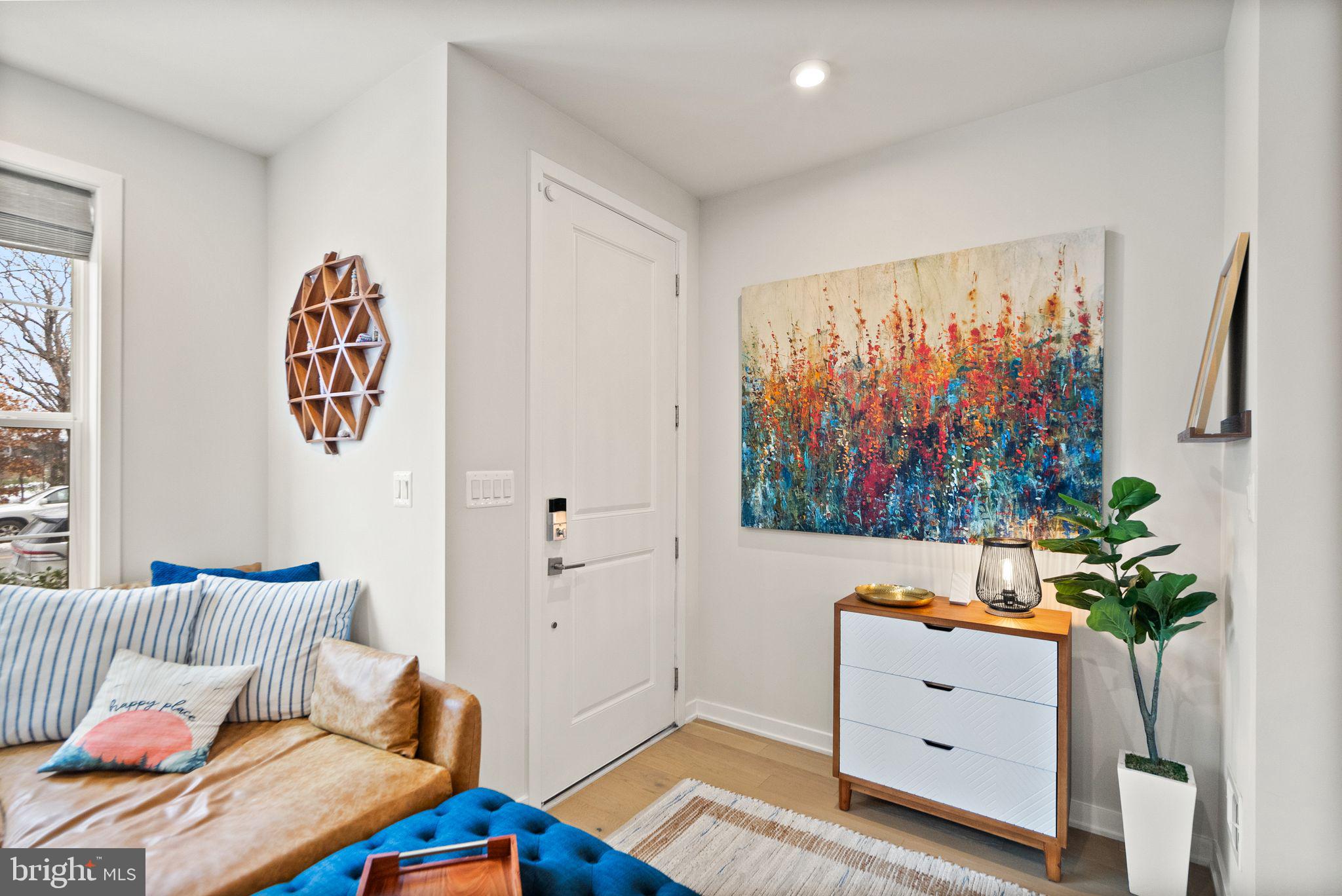 METRO WALK AT MOOREFIELD STATION - Residential Lease