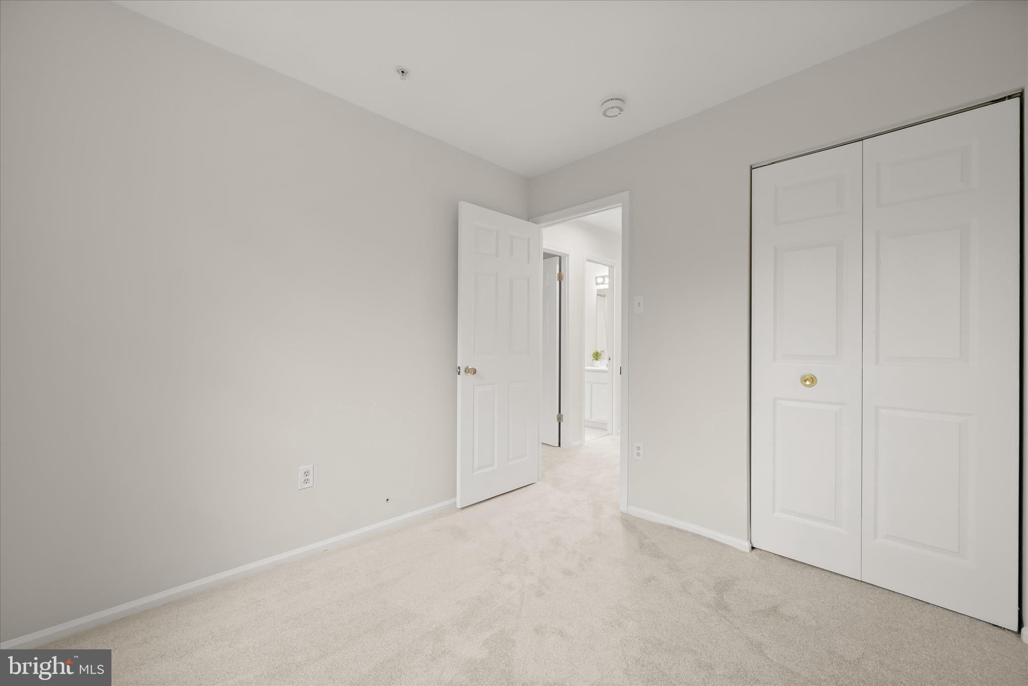 VILLAGE OF LONG REACH - Residential