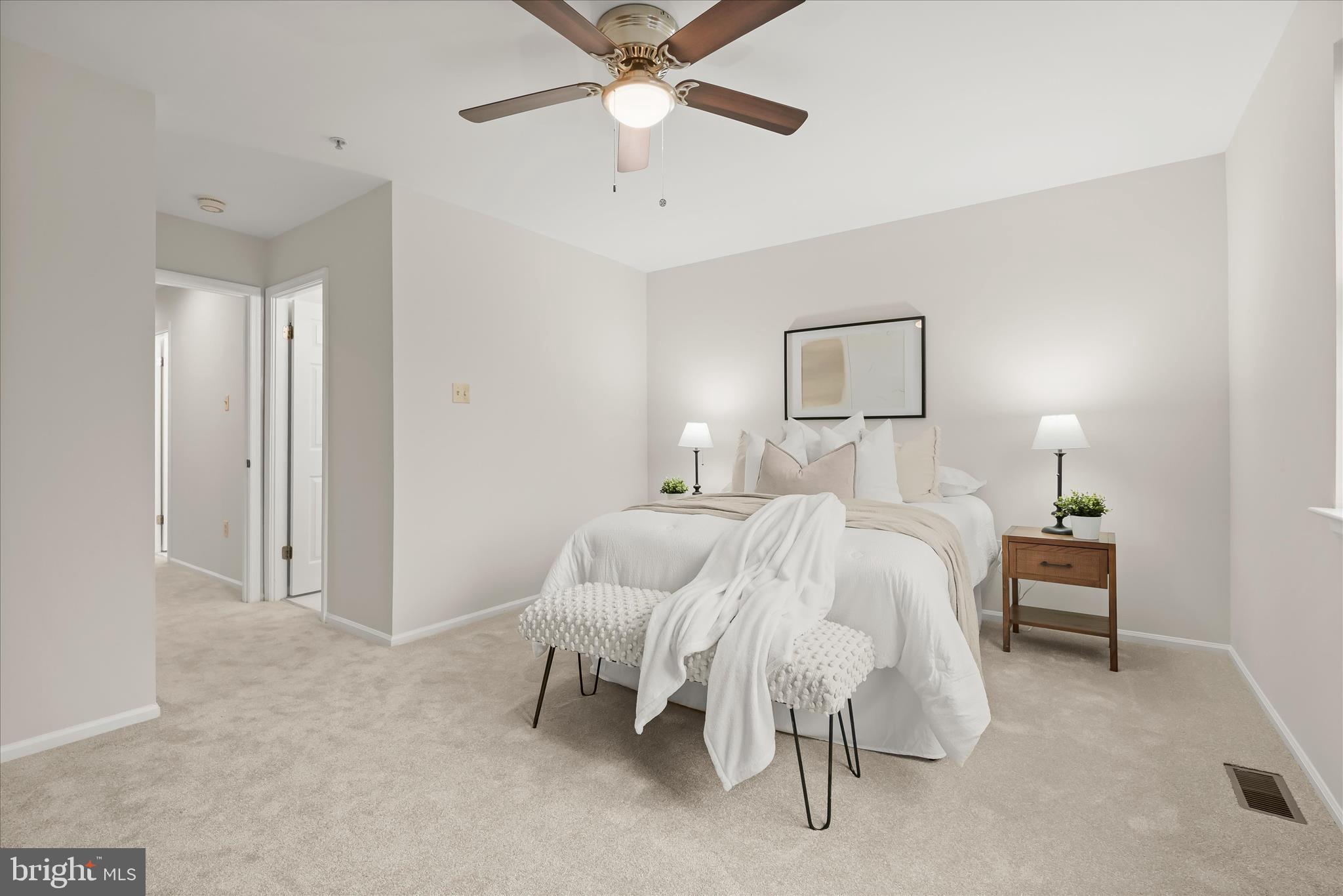 VILLAGE OF LONG REACH - Residential