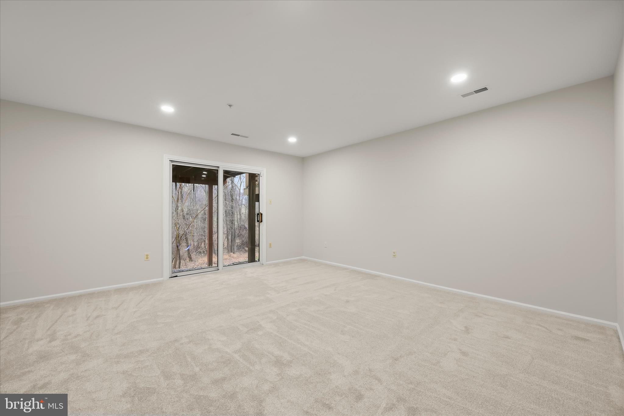 VILLAGE OF LONG REACH - Residential