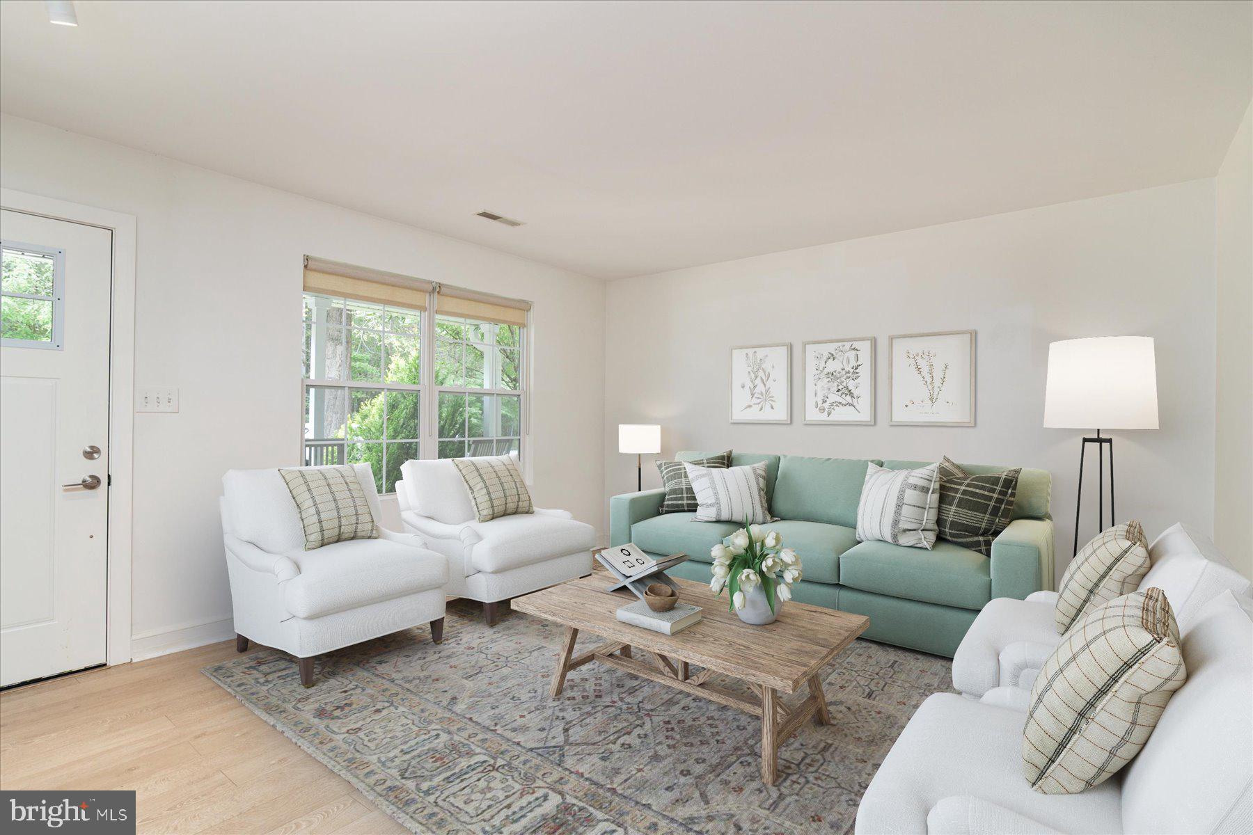 BACK BAY BEACH - Residential