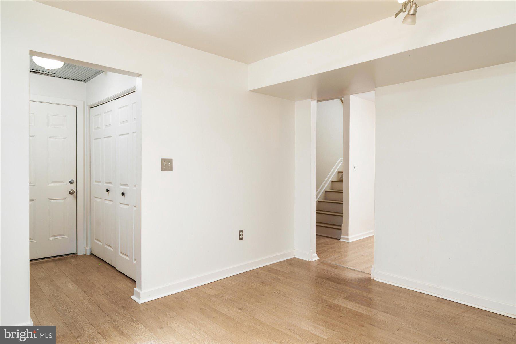 BACK BAY BEACH - Residential